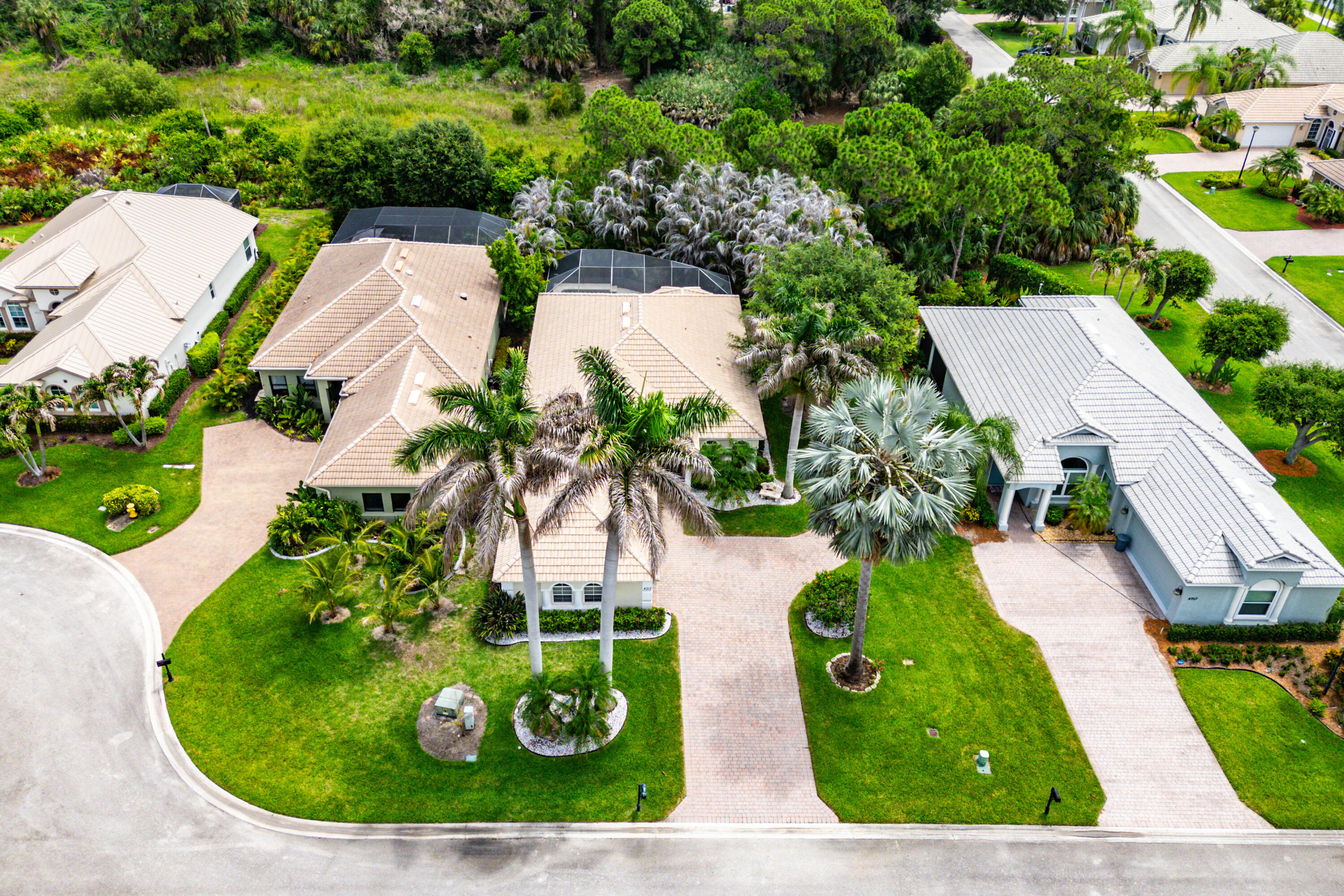 JENSEN BEACH COUNTRY CLUB - Residential