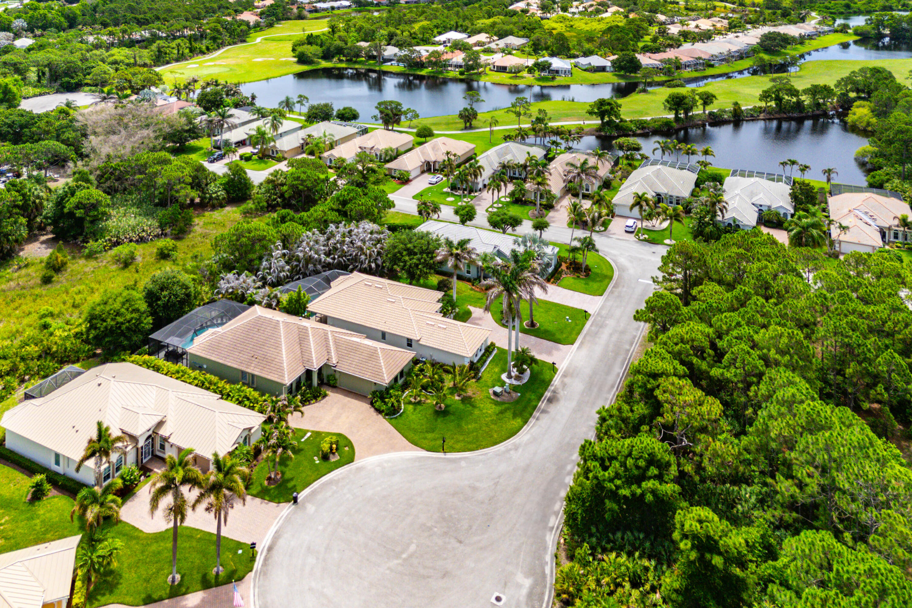 JENSEN BEACH COUNTRY CLUB - Residential