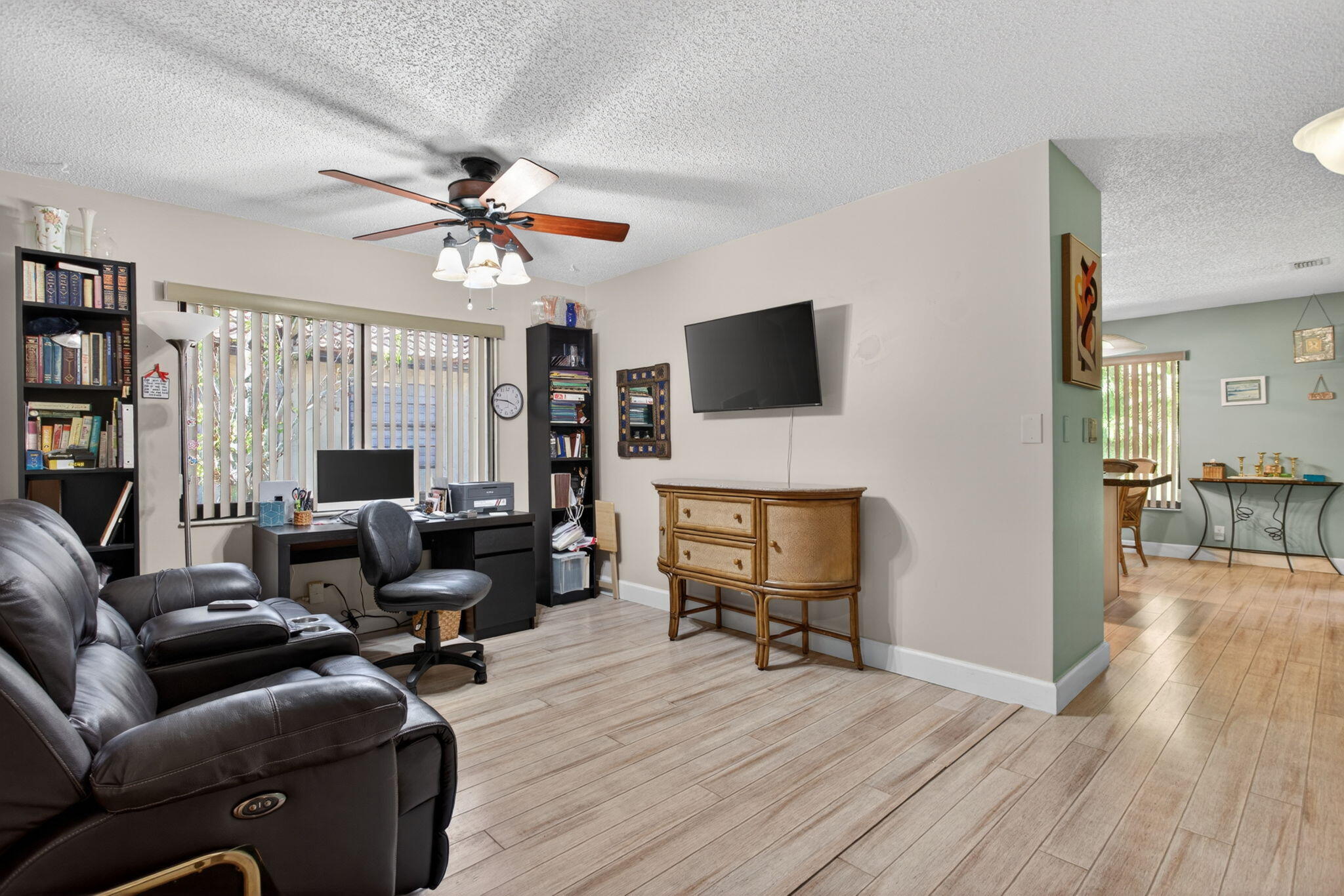 CYPRESS RUN - Residential