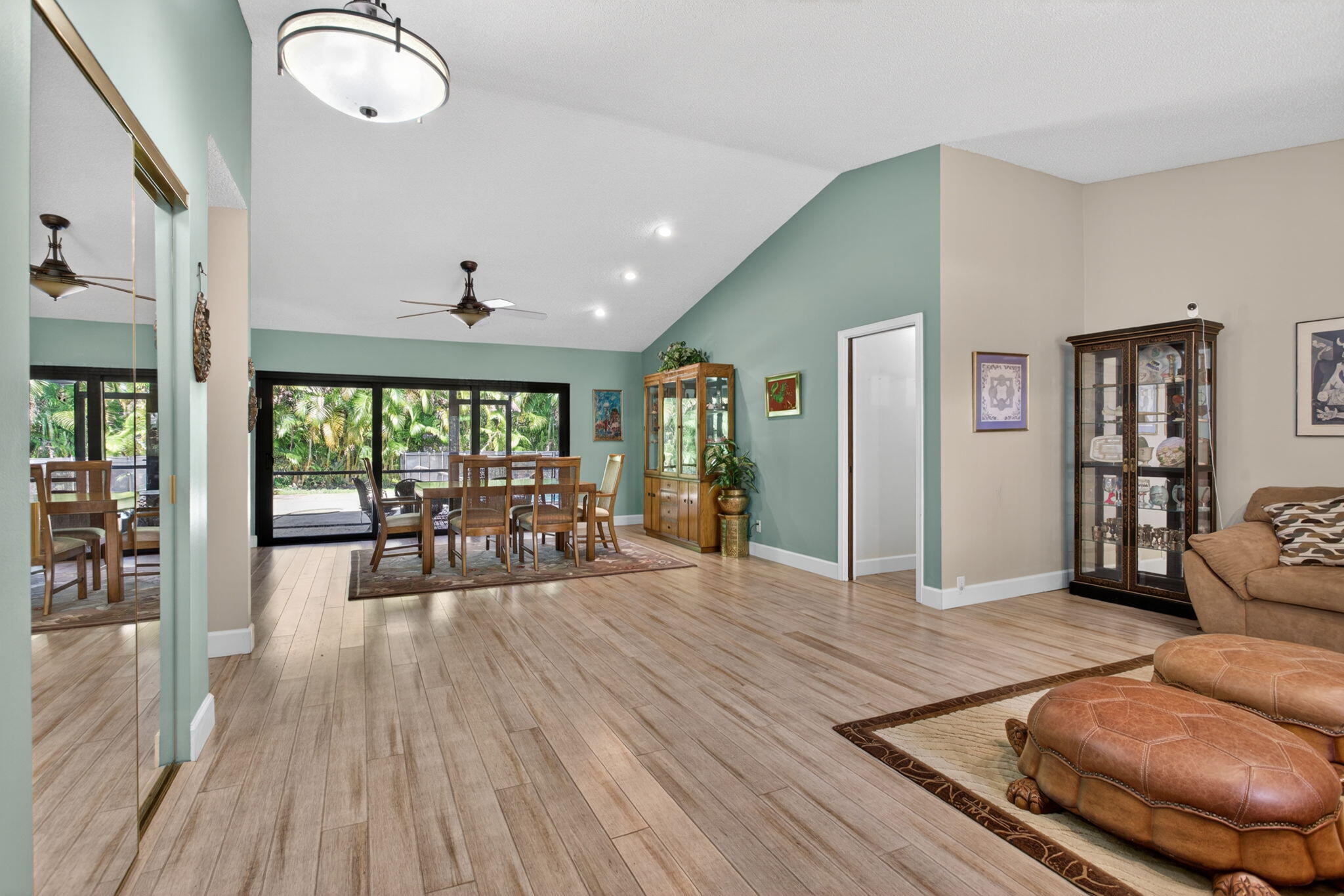 CYPRESS RUN - Residential