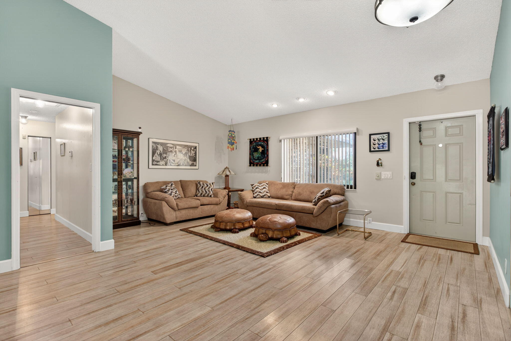 CYPRESS RUN - Residential