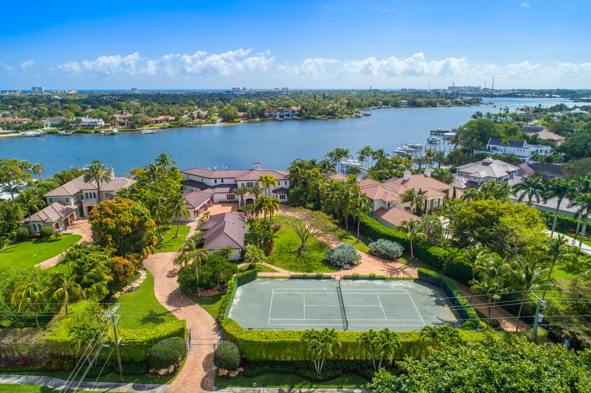 Anchorage Point - Residential