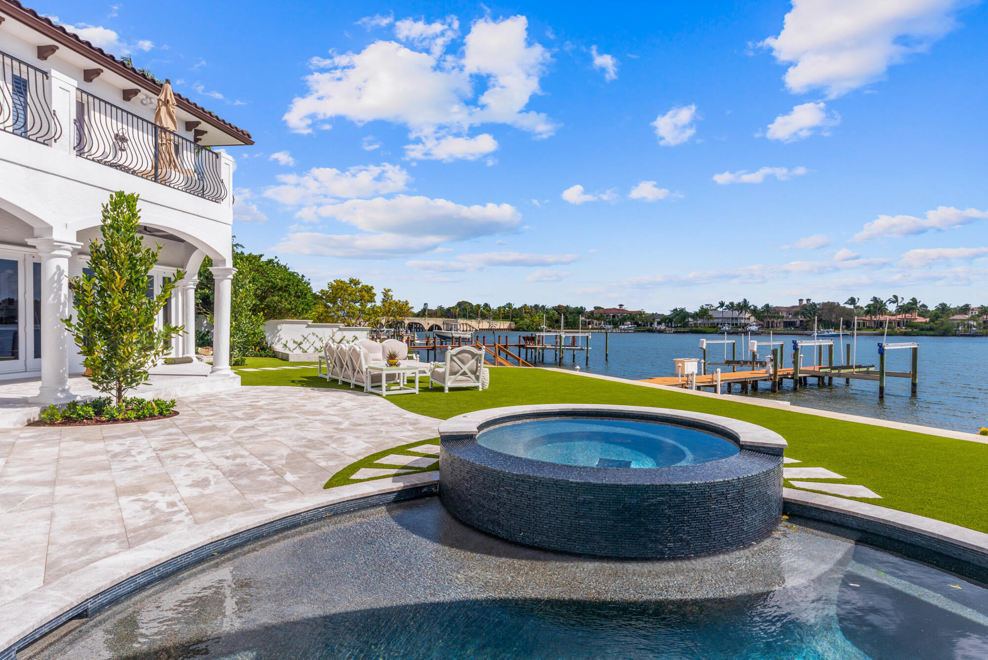 Anchorage Point - Residential