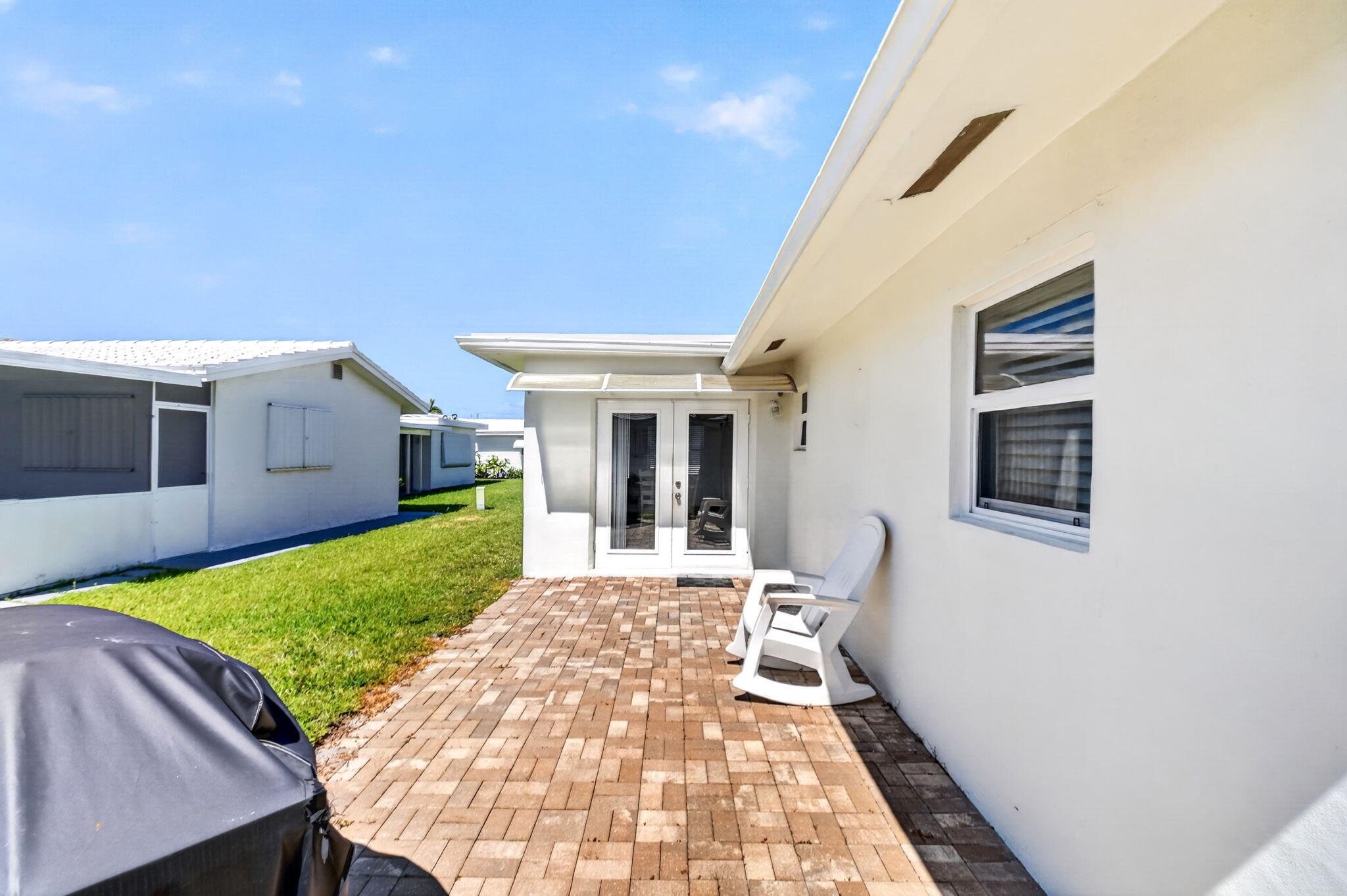 PALM BEACH LEISUREVILLE SEC 8 - Residential