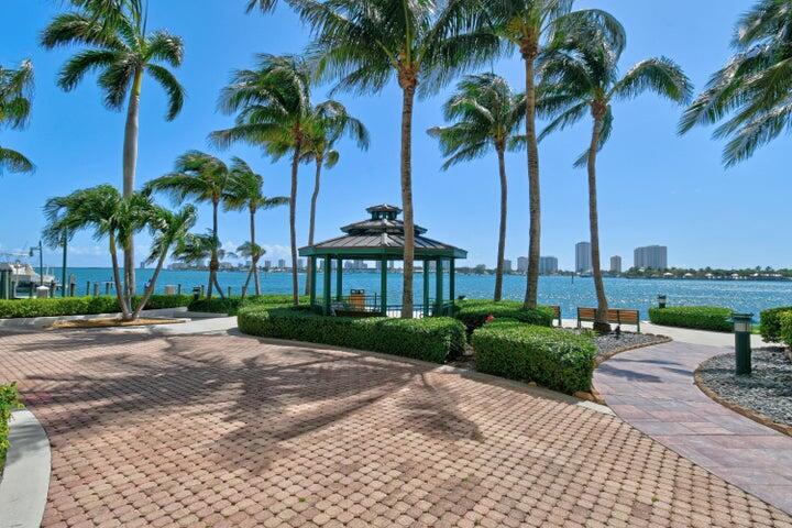 Marina Grande - Residential