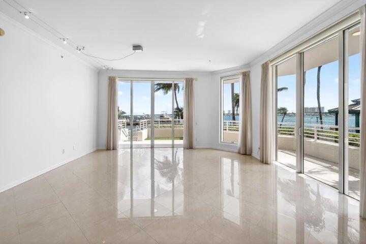 Marina Grande - Residential