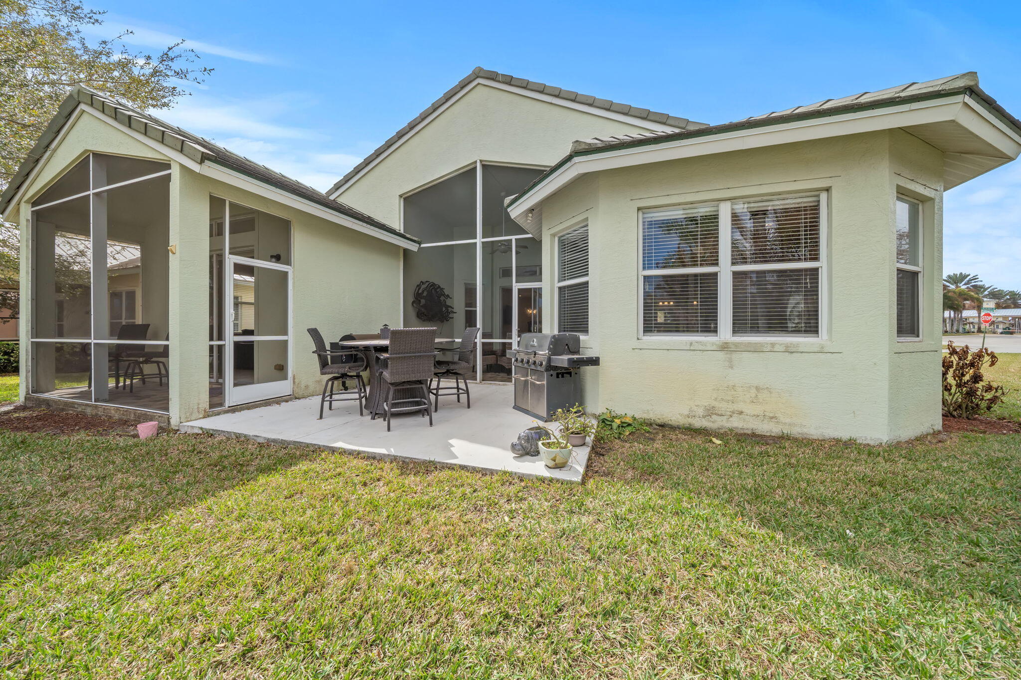 MAGNOLIA LAKES PHASE 1 ST LUCIE WEST NO 151 - Residential