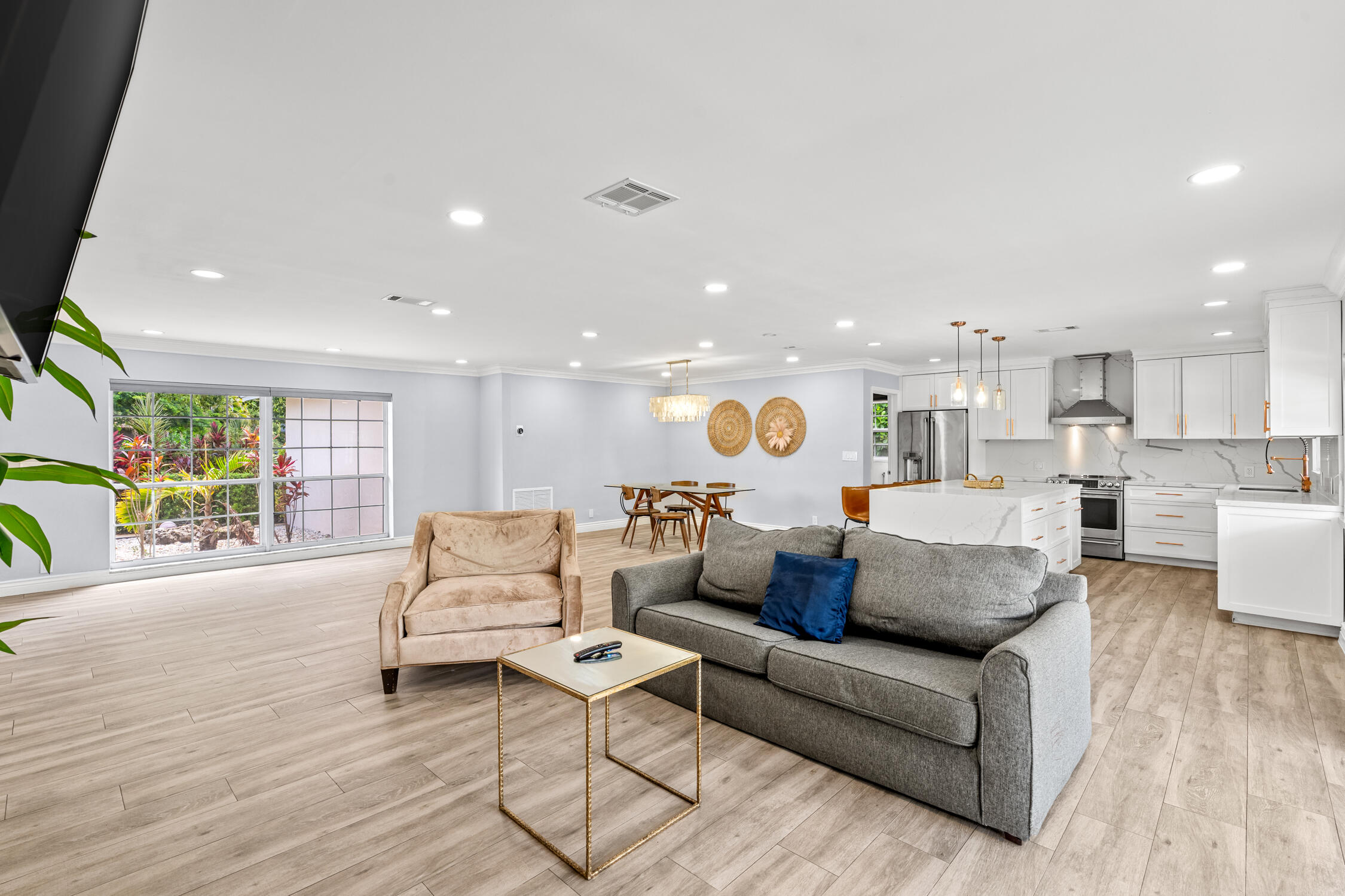MAPLEWOOD - Residential