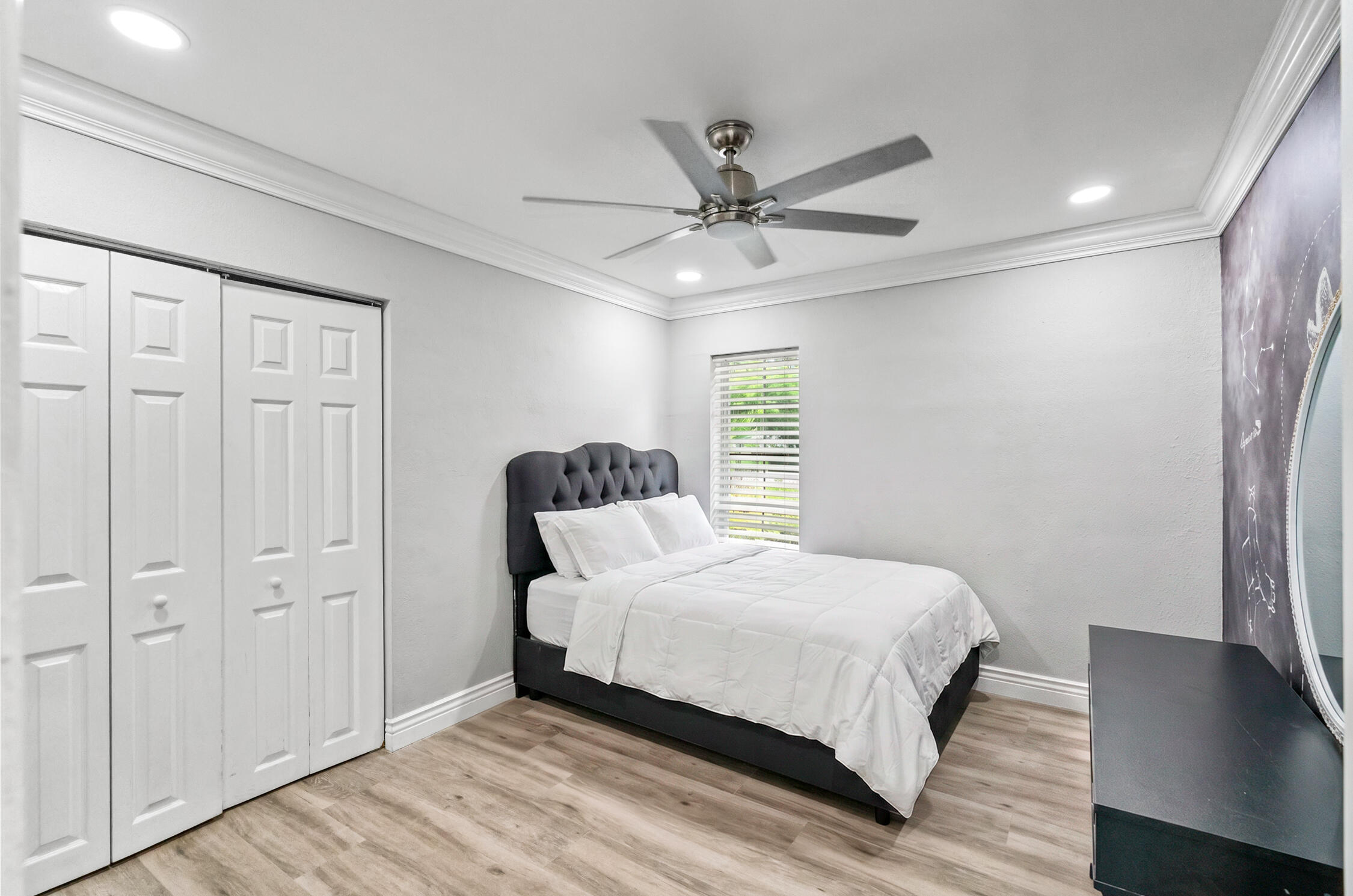 MAPLEWOOD - Residential