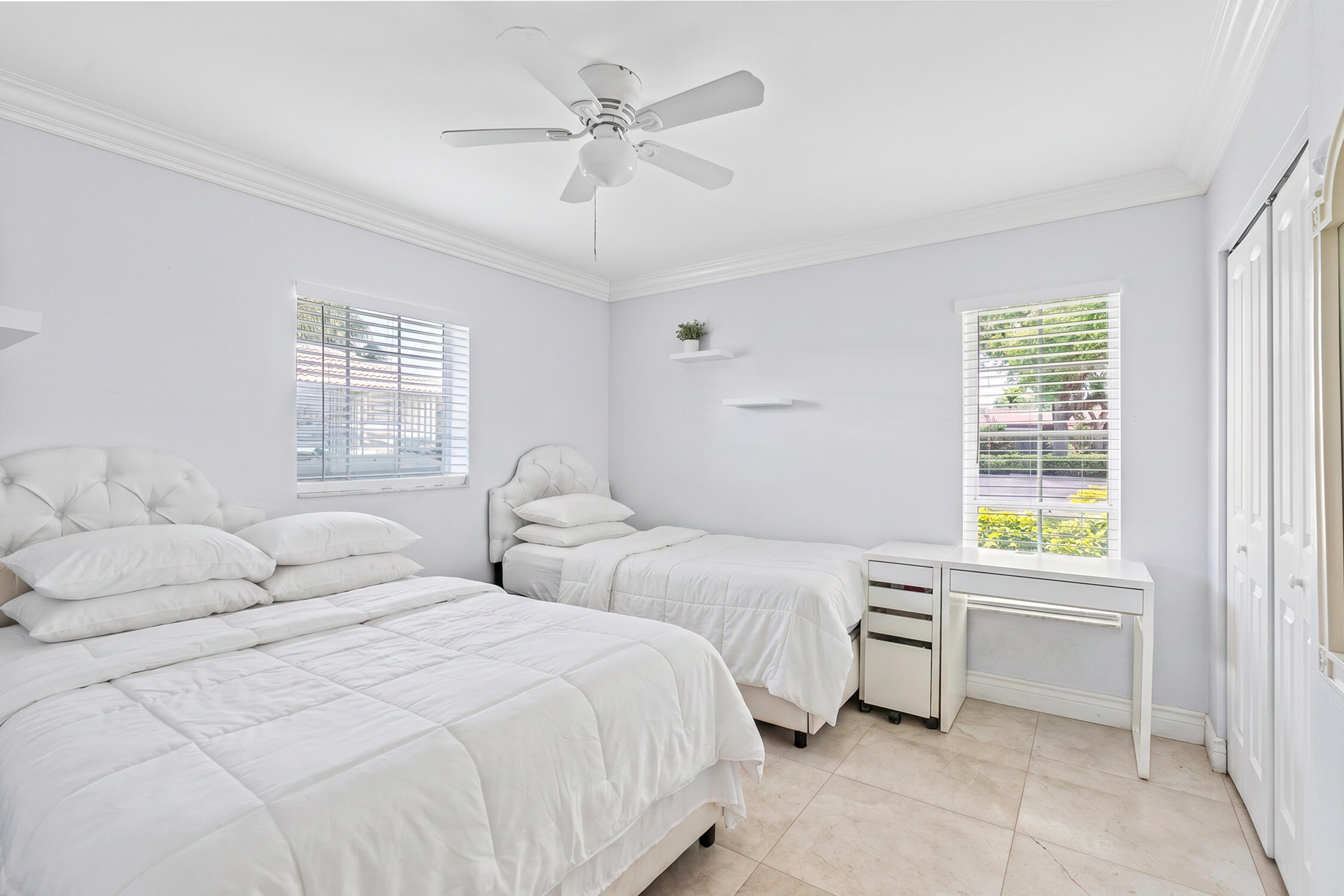 MAPLEWOOD - Residential