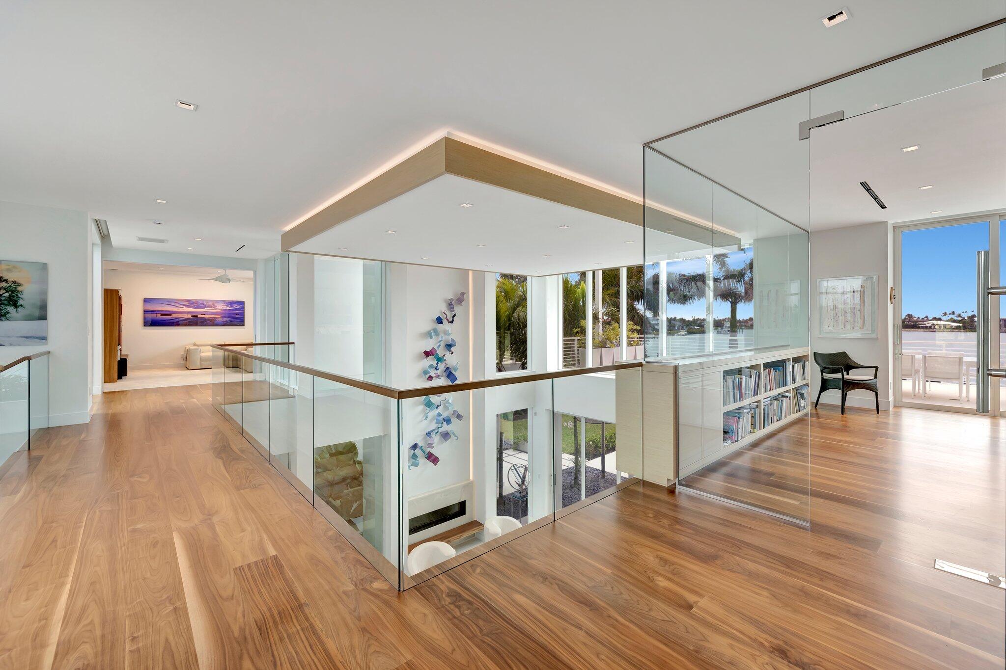 SAILFISH POINT - Residential