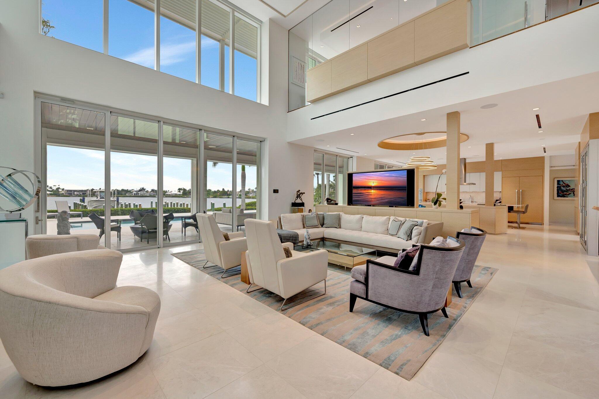 SAILFISH POINT - Residential