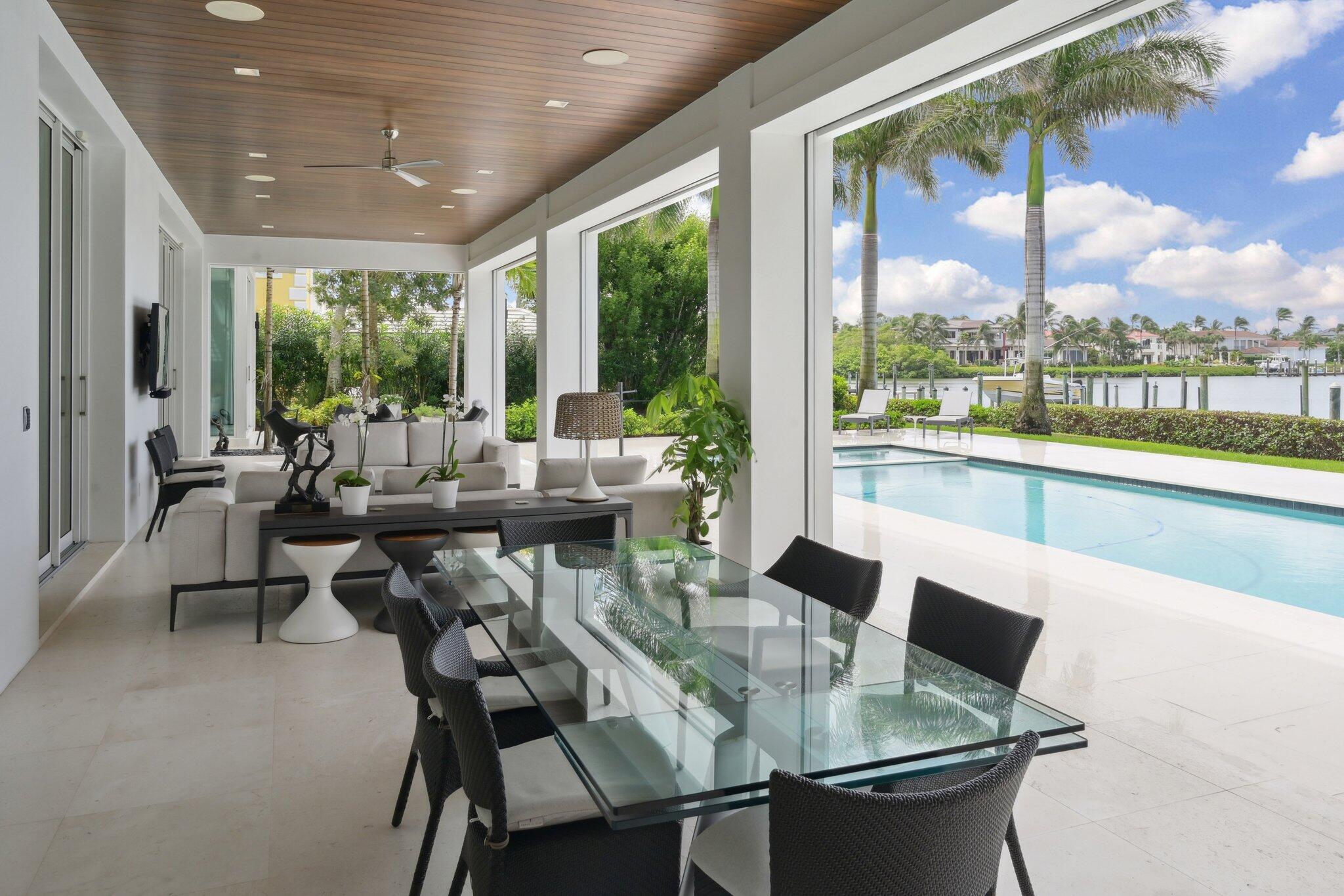 SAILFISH POINT - Residential