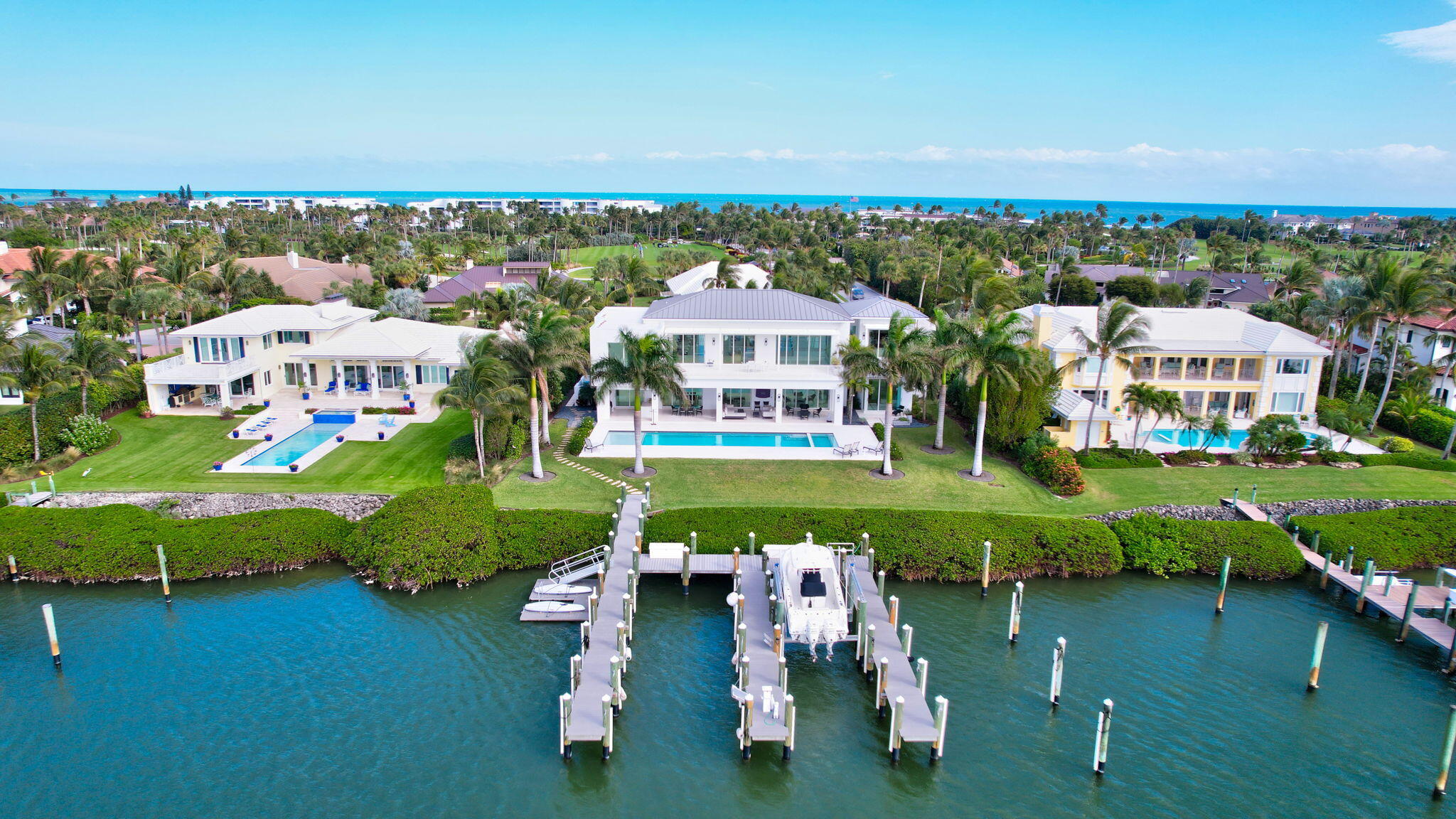 SAILFISH POINT - Residential