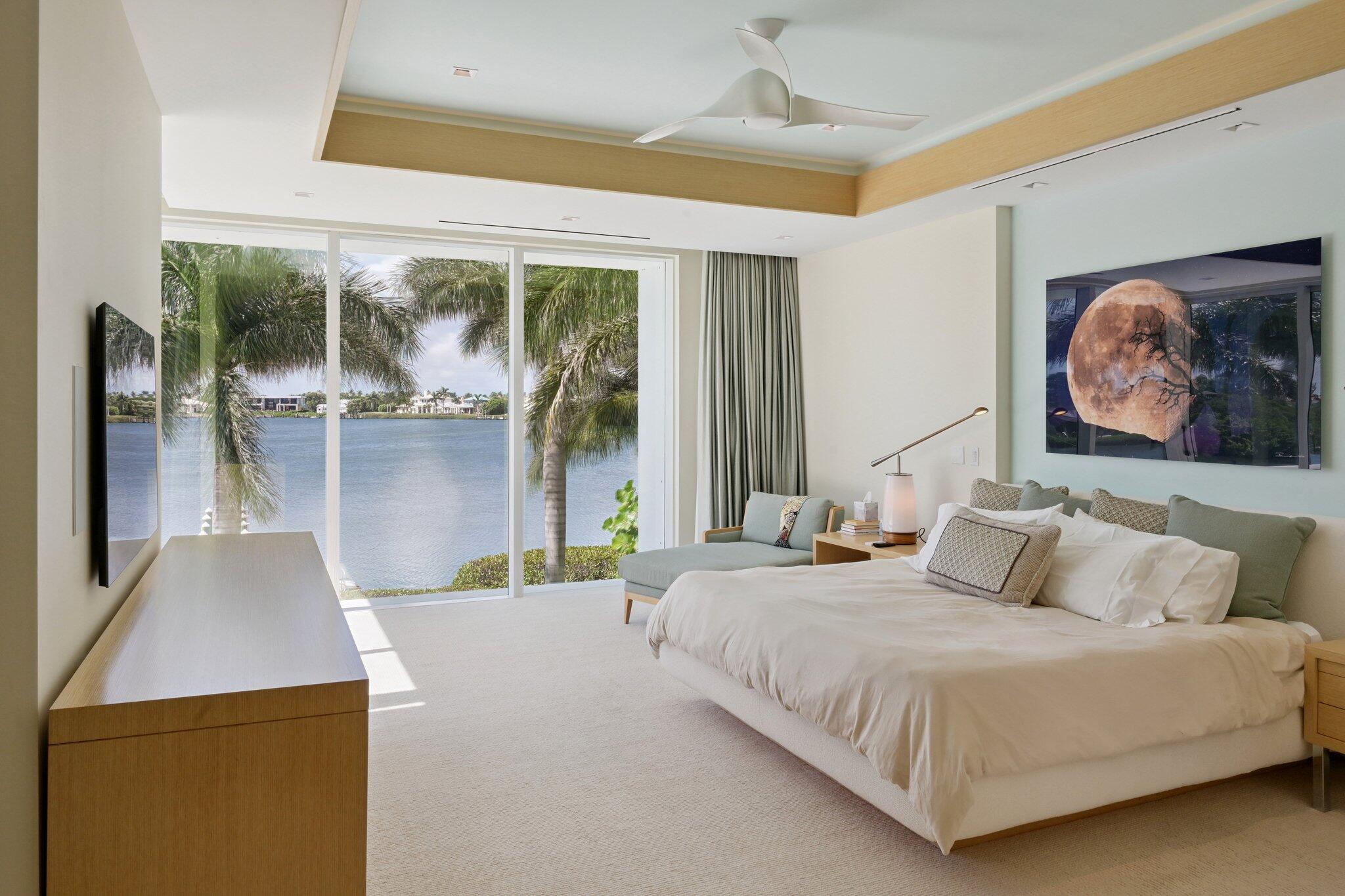 SAILFISH POINT - Residential