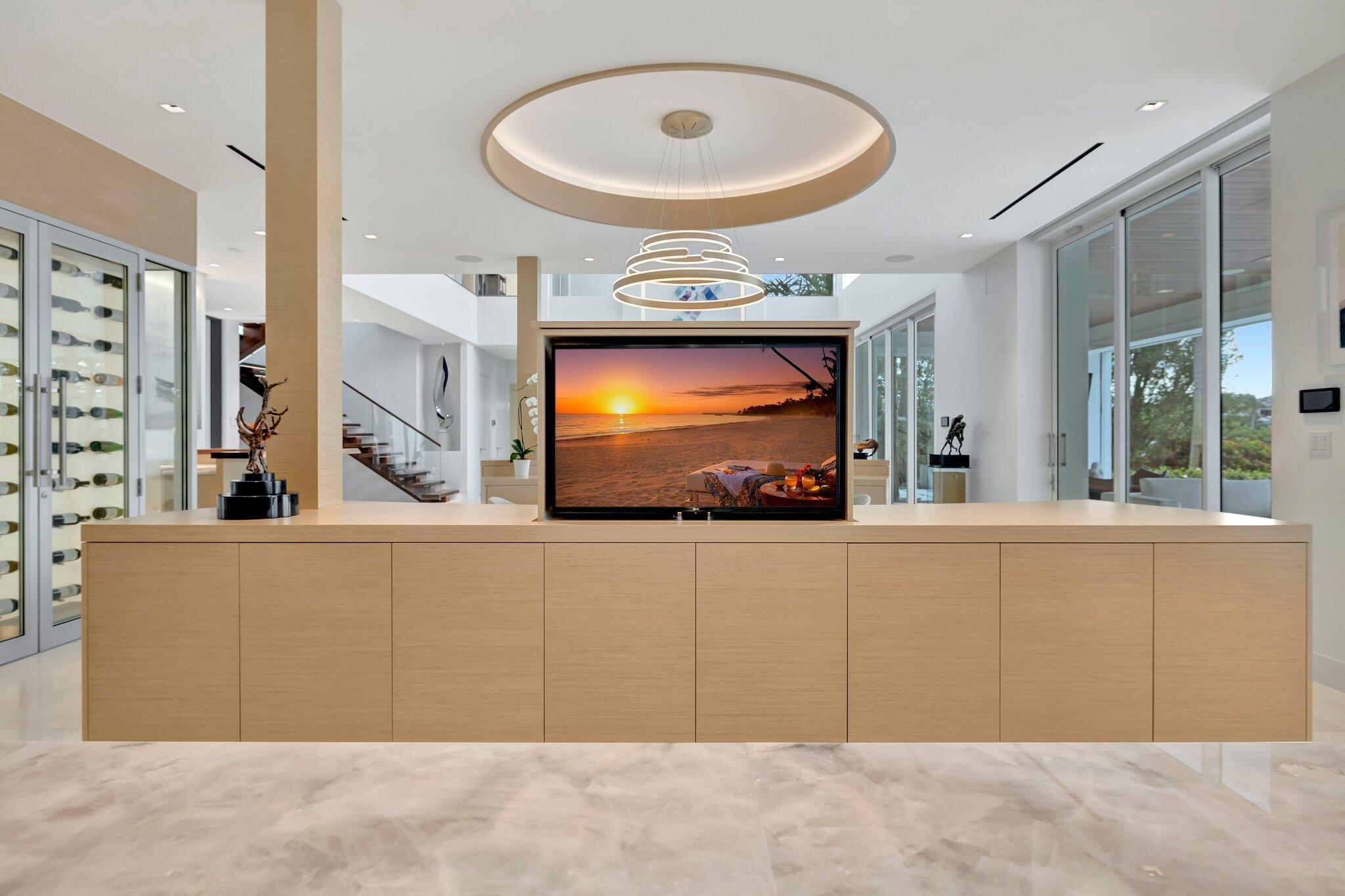 SAILFISH POINT - Residential