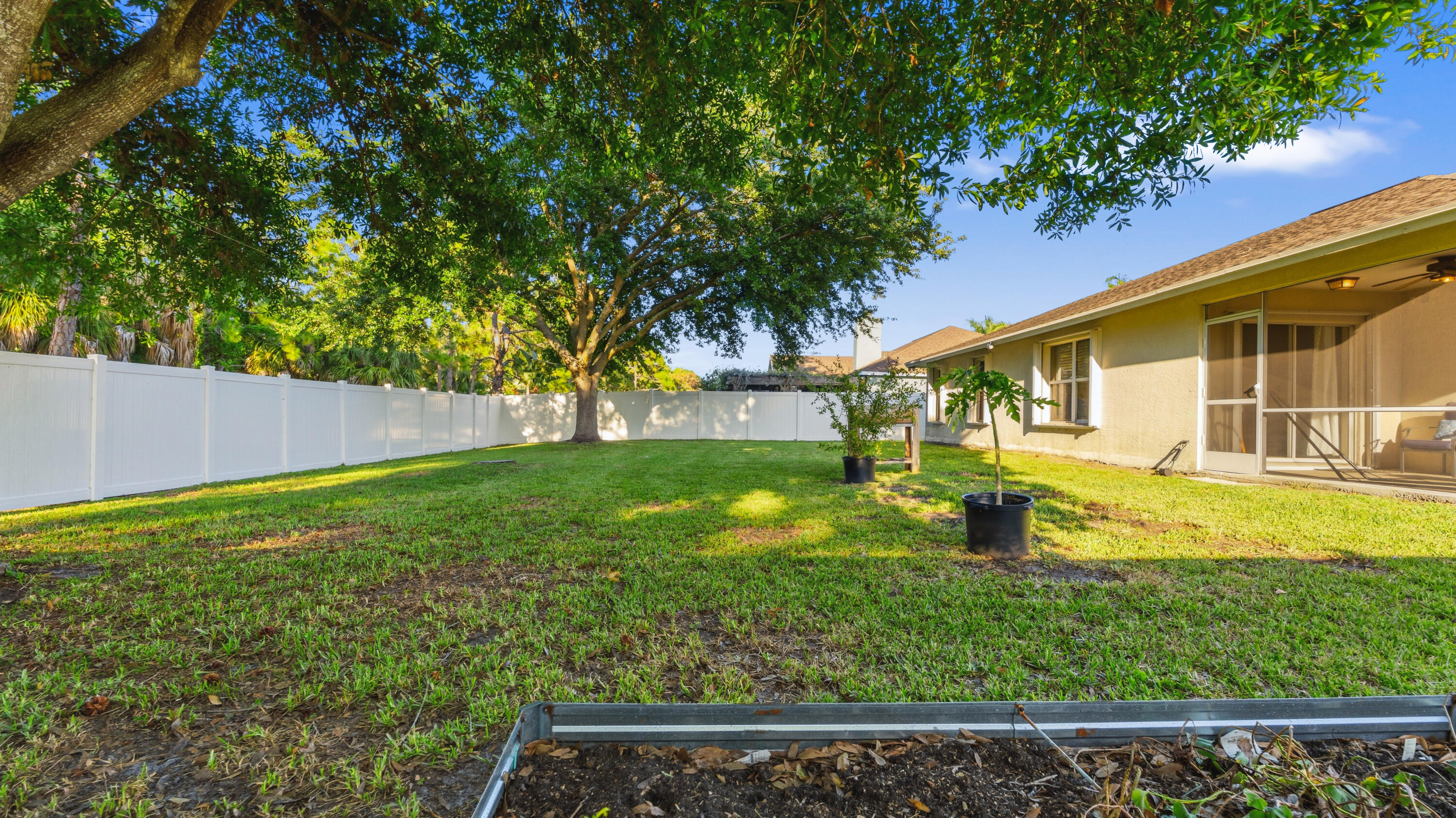PORT ST LUCIE SECTION 7 - Residential