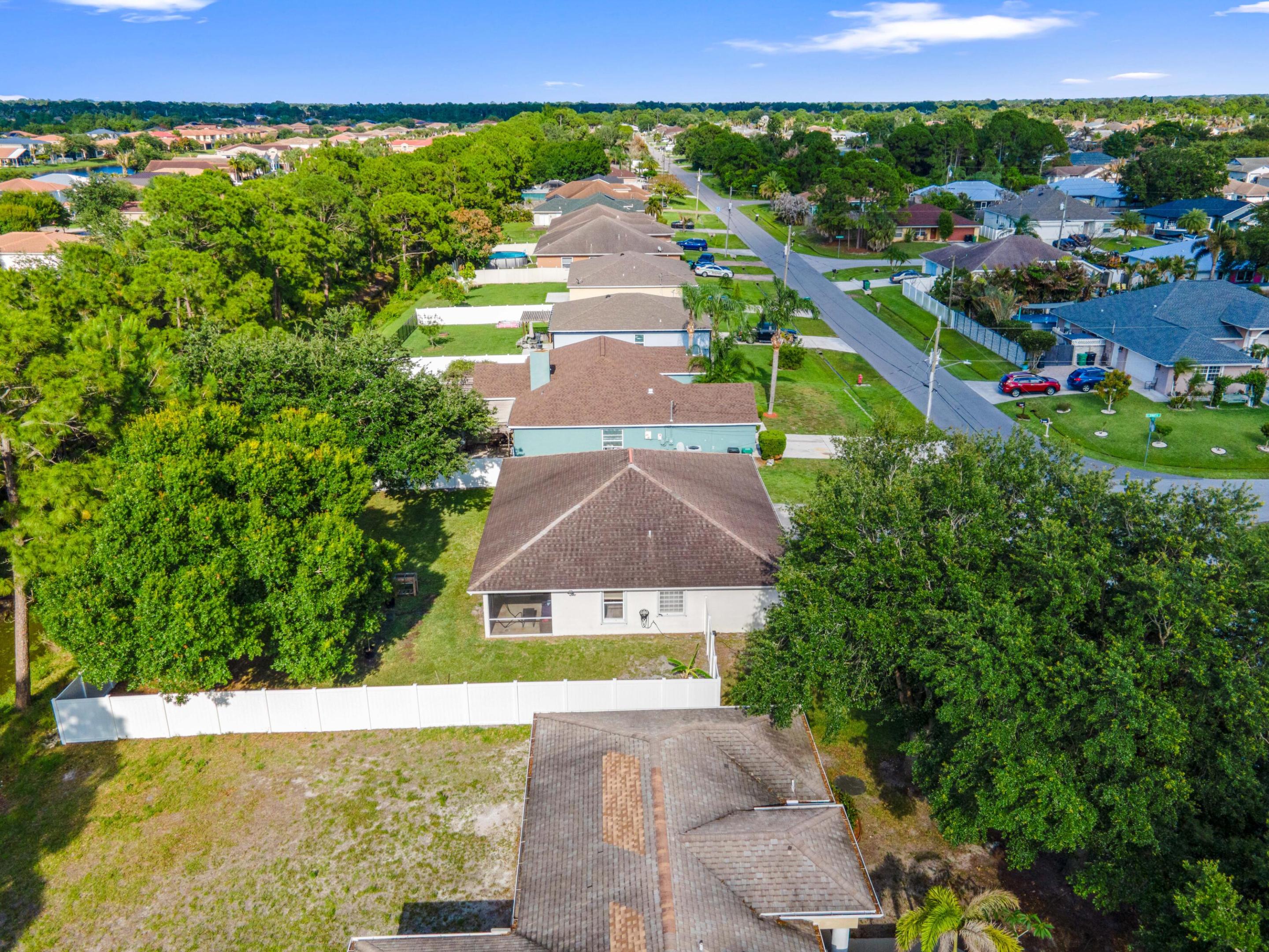 PORT ST LUCIE SECTION 7 - Residential