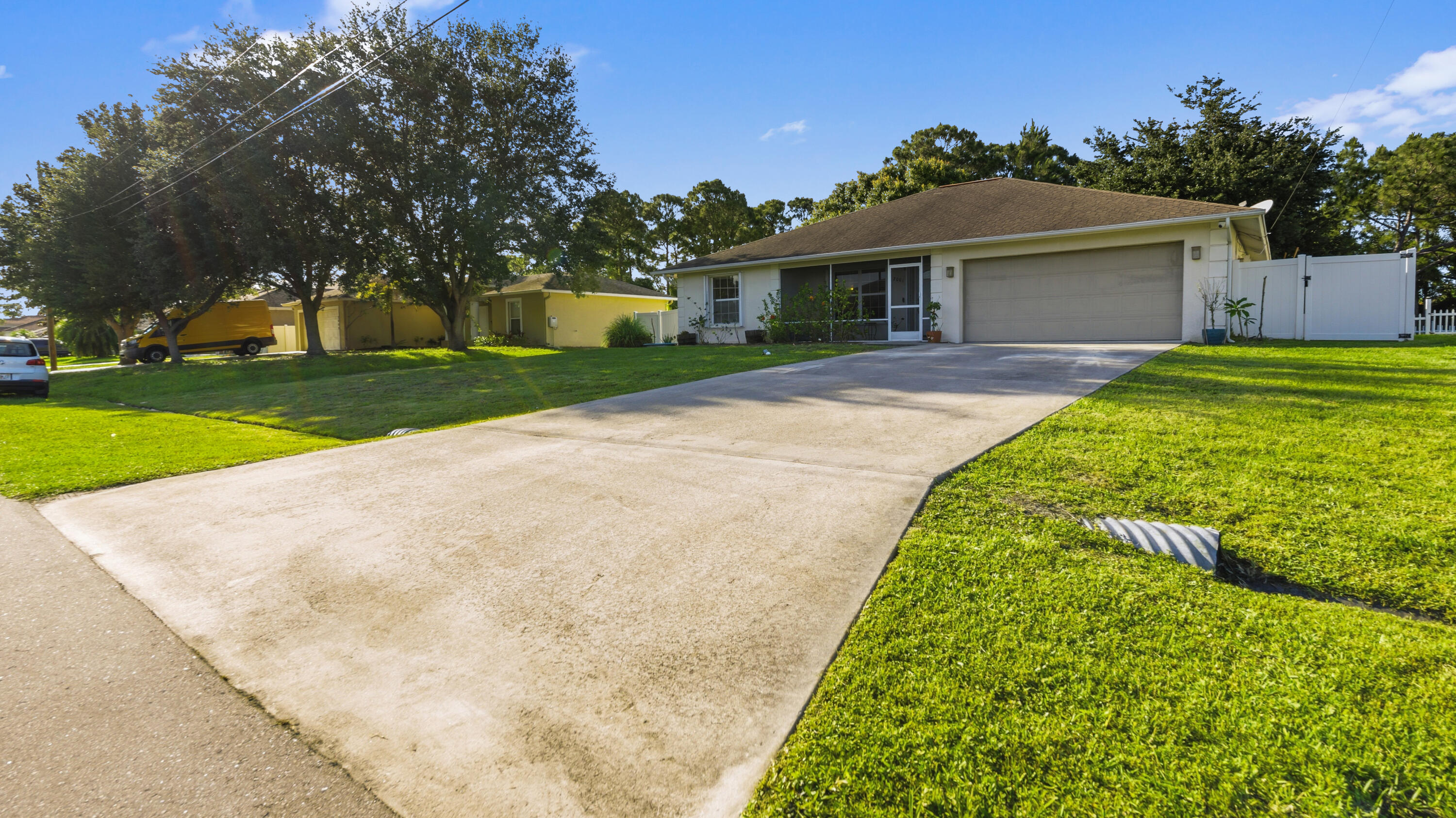 PORT ST LUCIE SECTION 7 - Residential