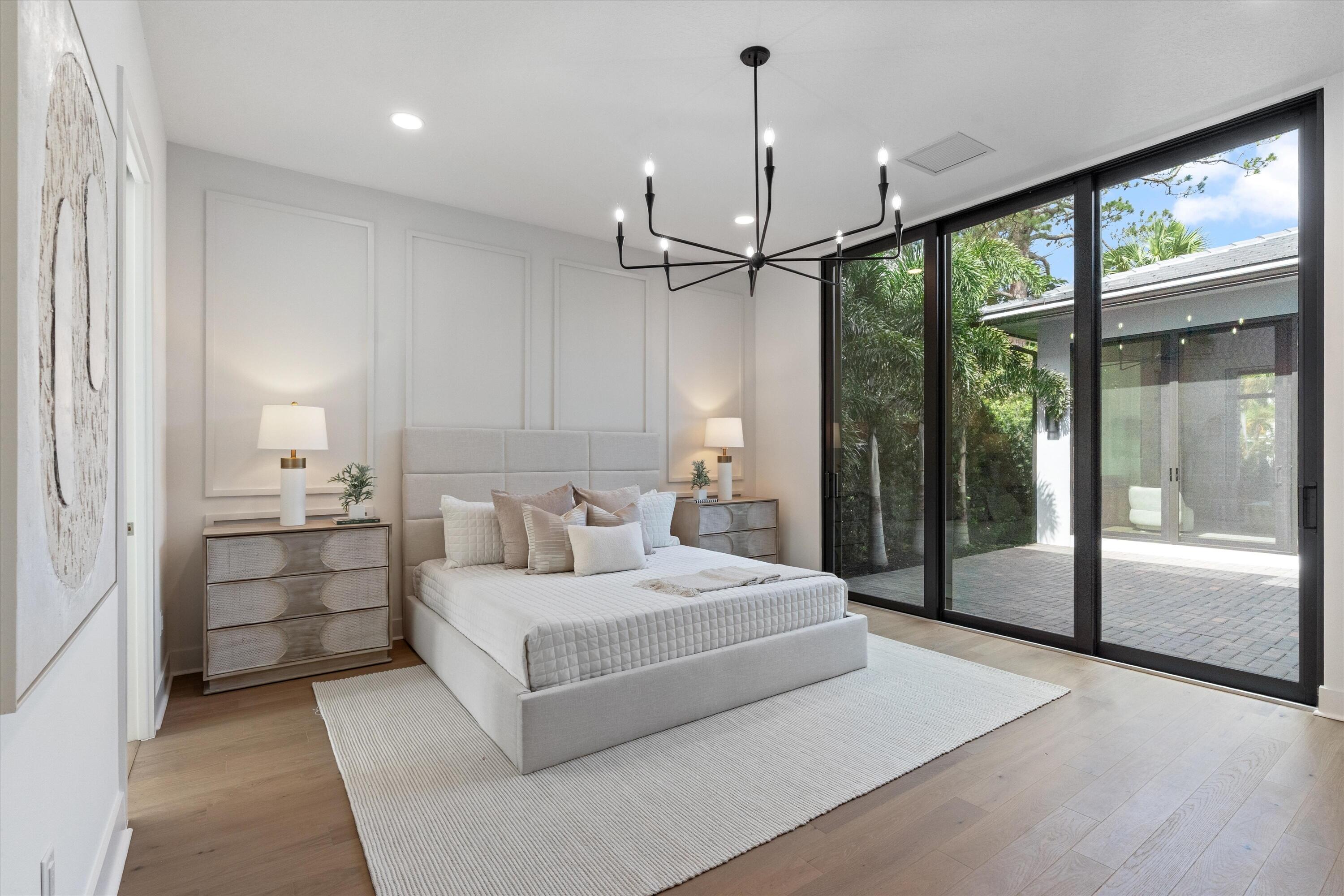 RIVERSIDE PARK - Residential