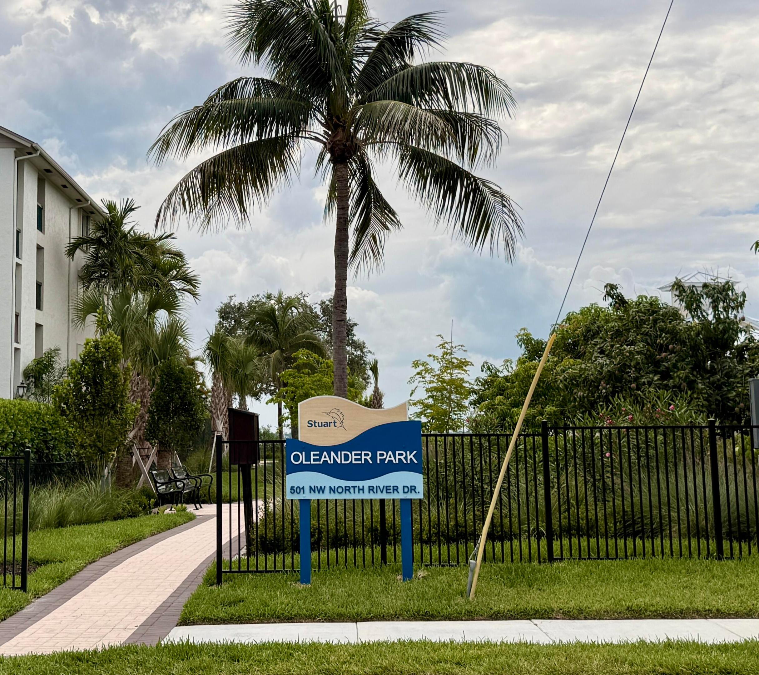 RIVERSIDE PARK - Residential