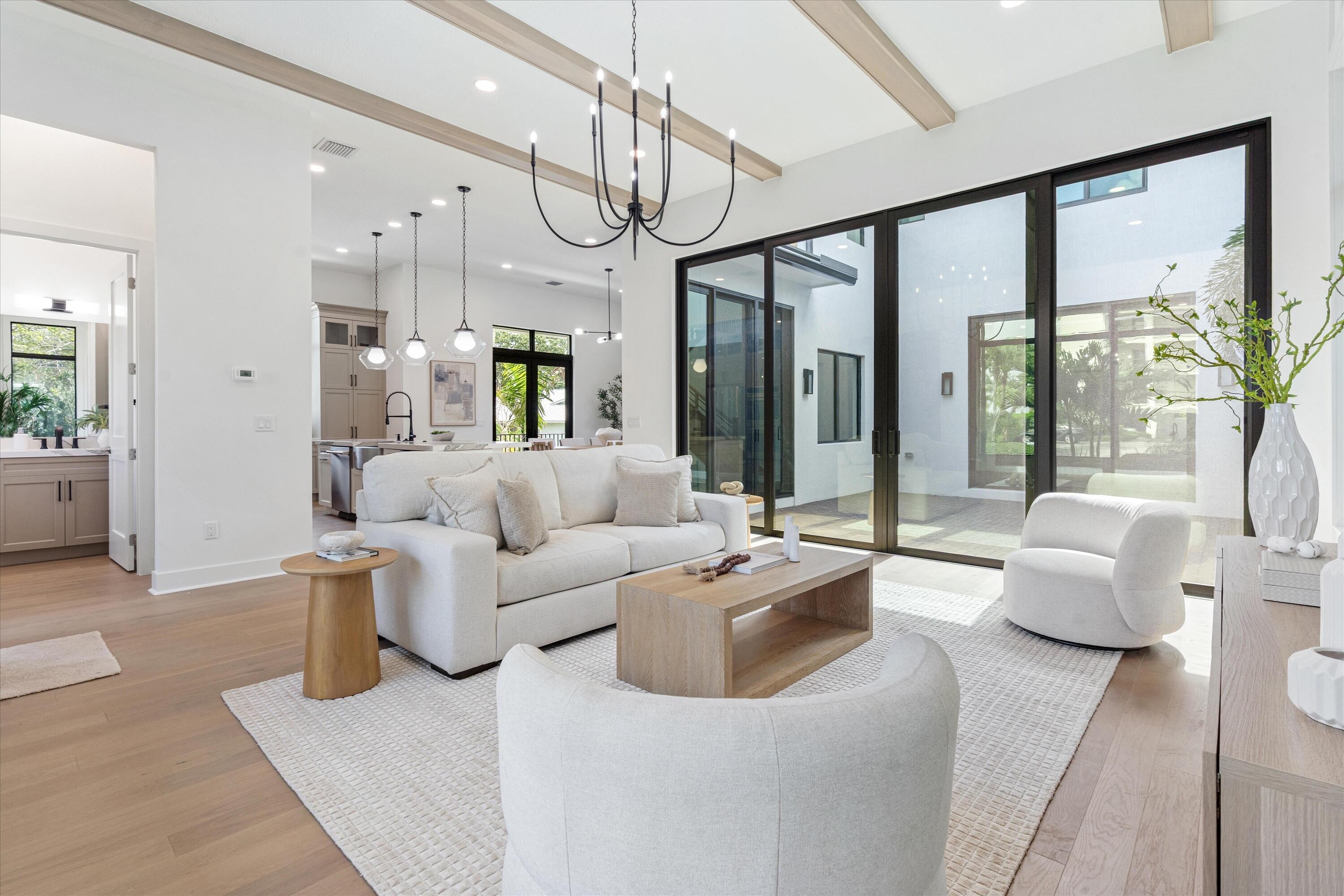 RIVERSIDE PARK - Residential