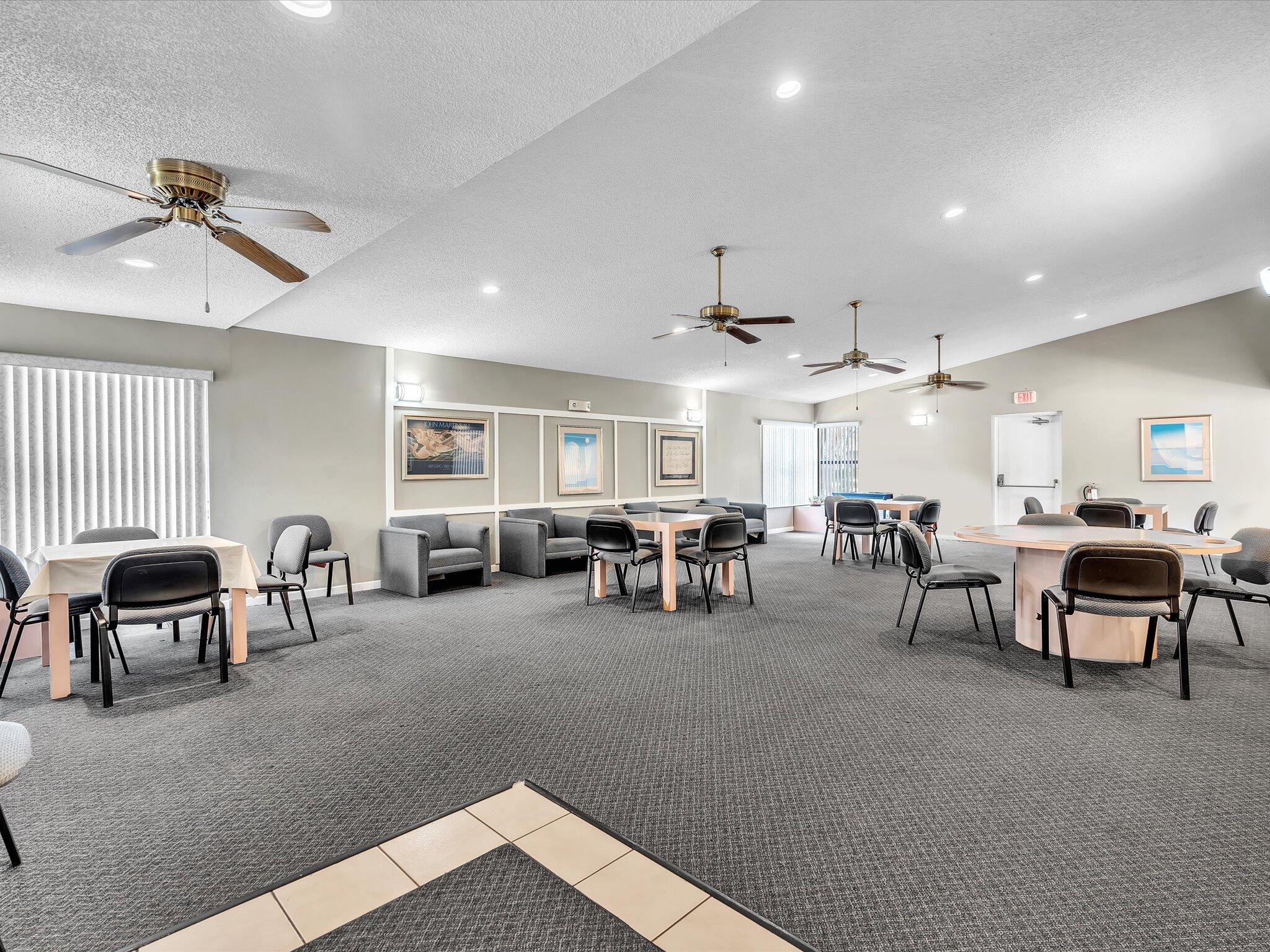 APPLEWOOD VILLAGE I-A CONDO - Residential
