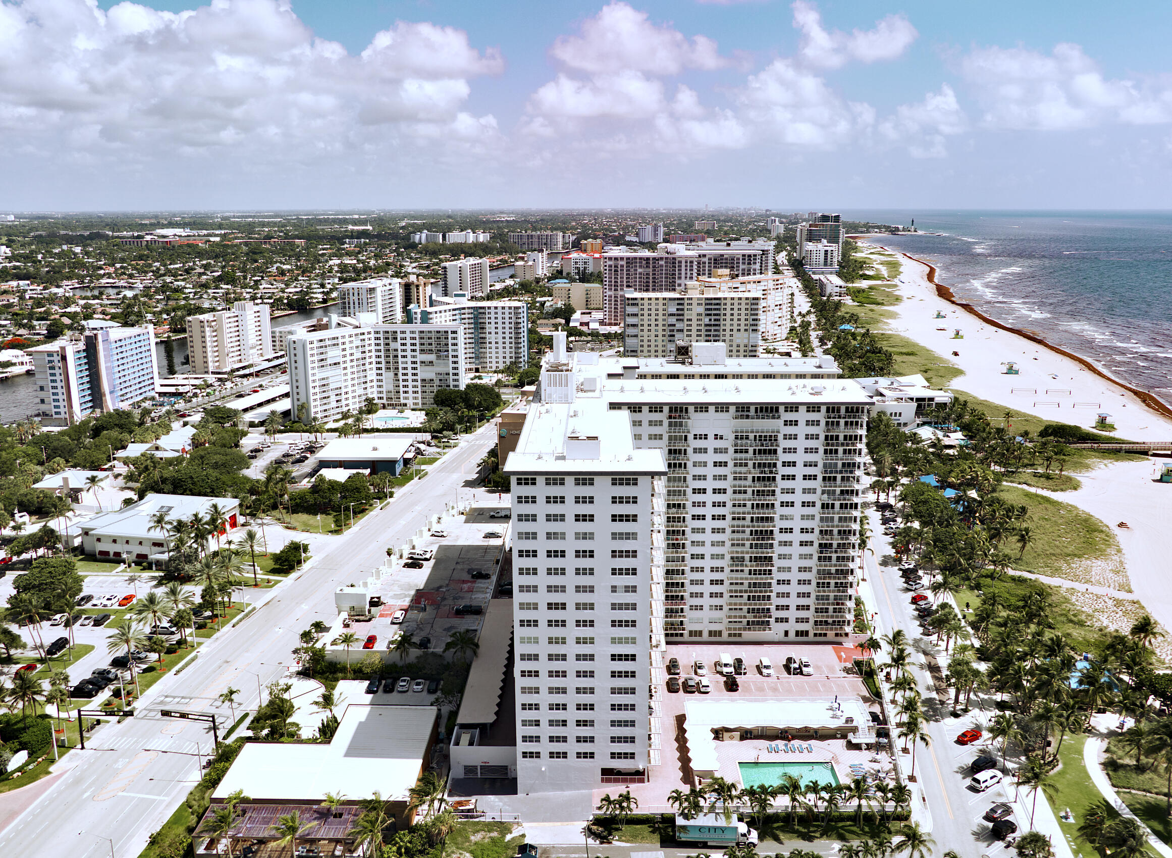 SEA MONARCH CONDO - Residential