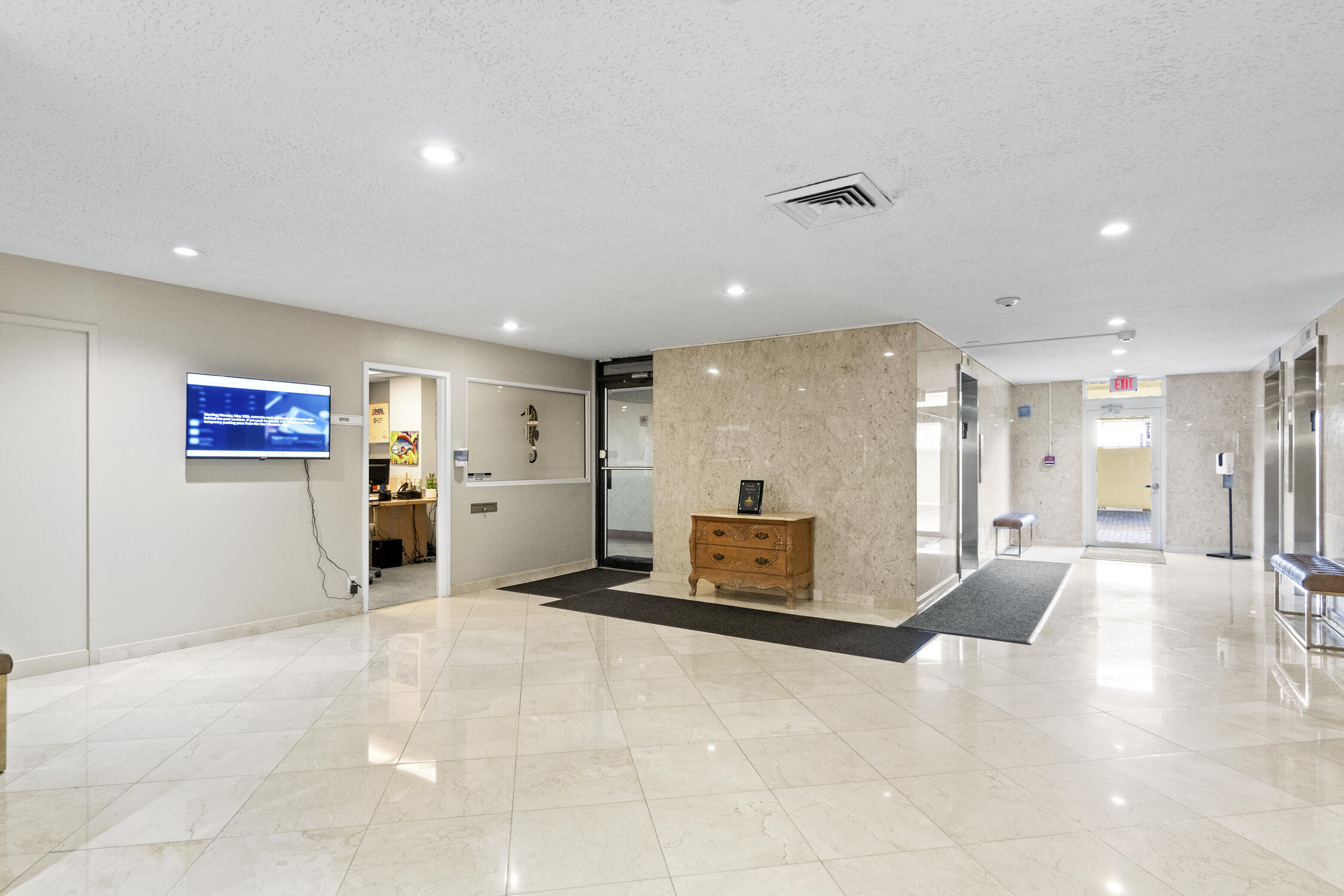 SEA MONARCH CONDO - Residential