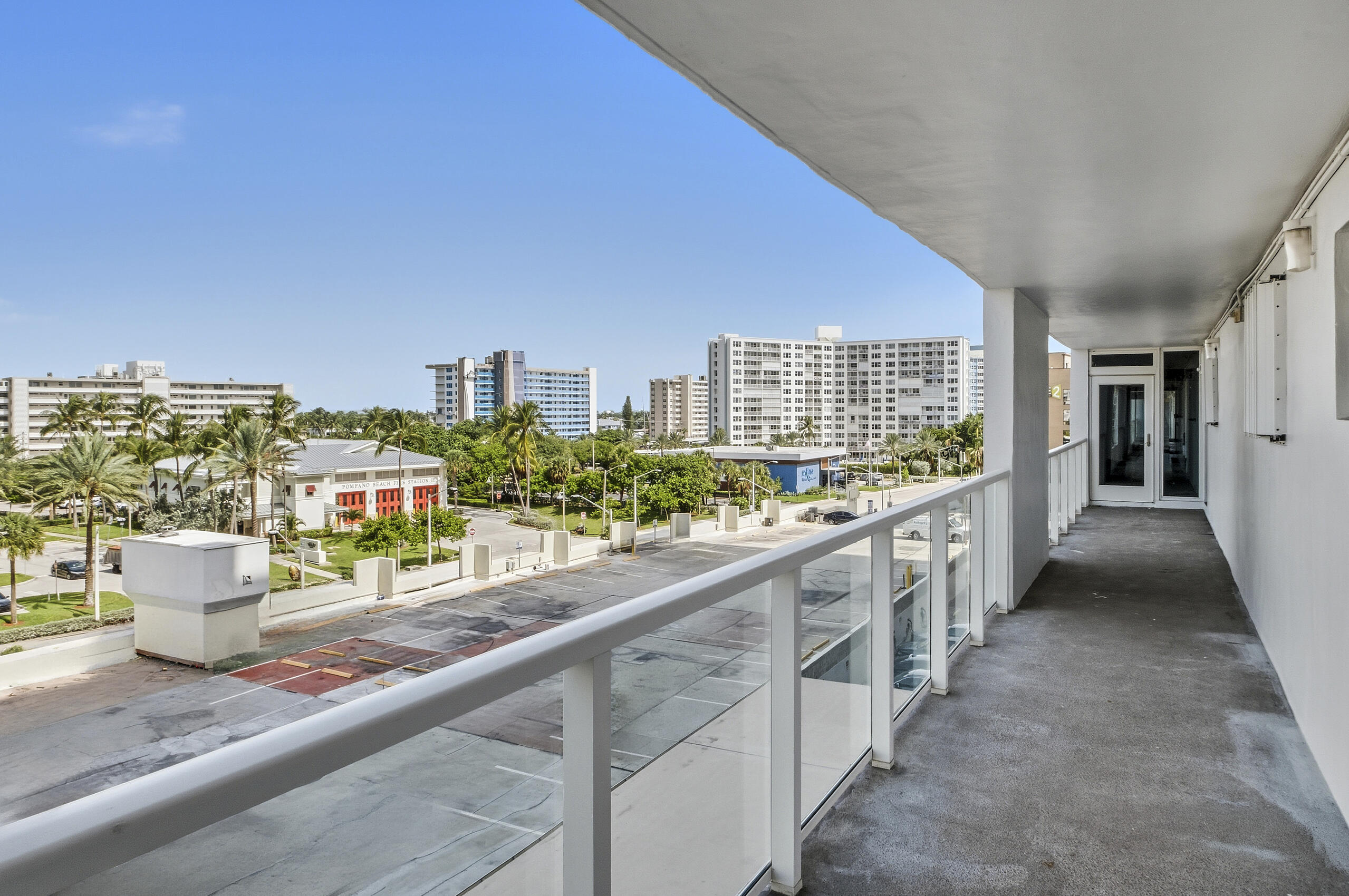 SEA MONARCH CONDO - Residential