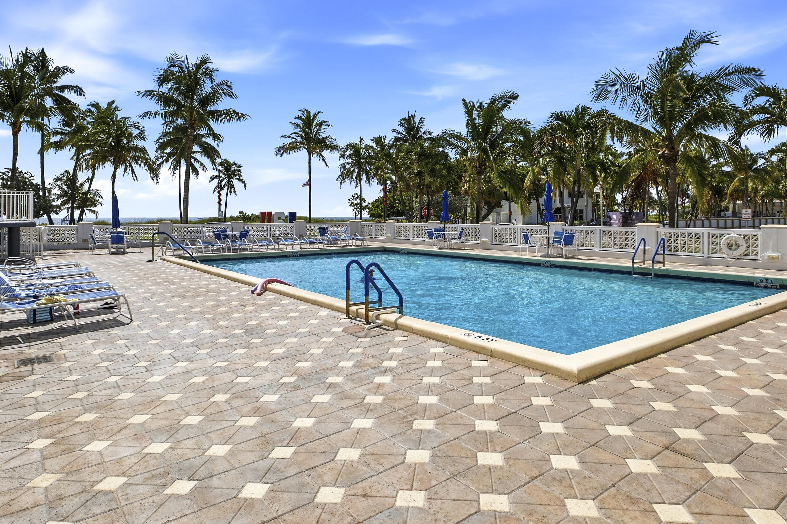 SEA MONARCH CONDO - Residential