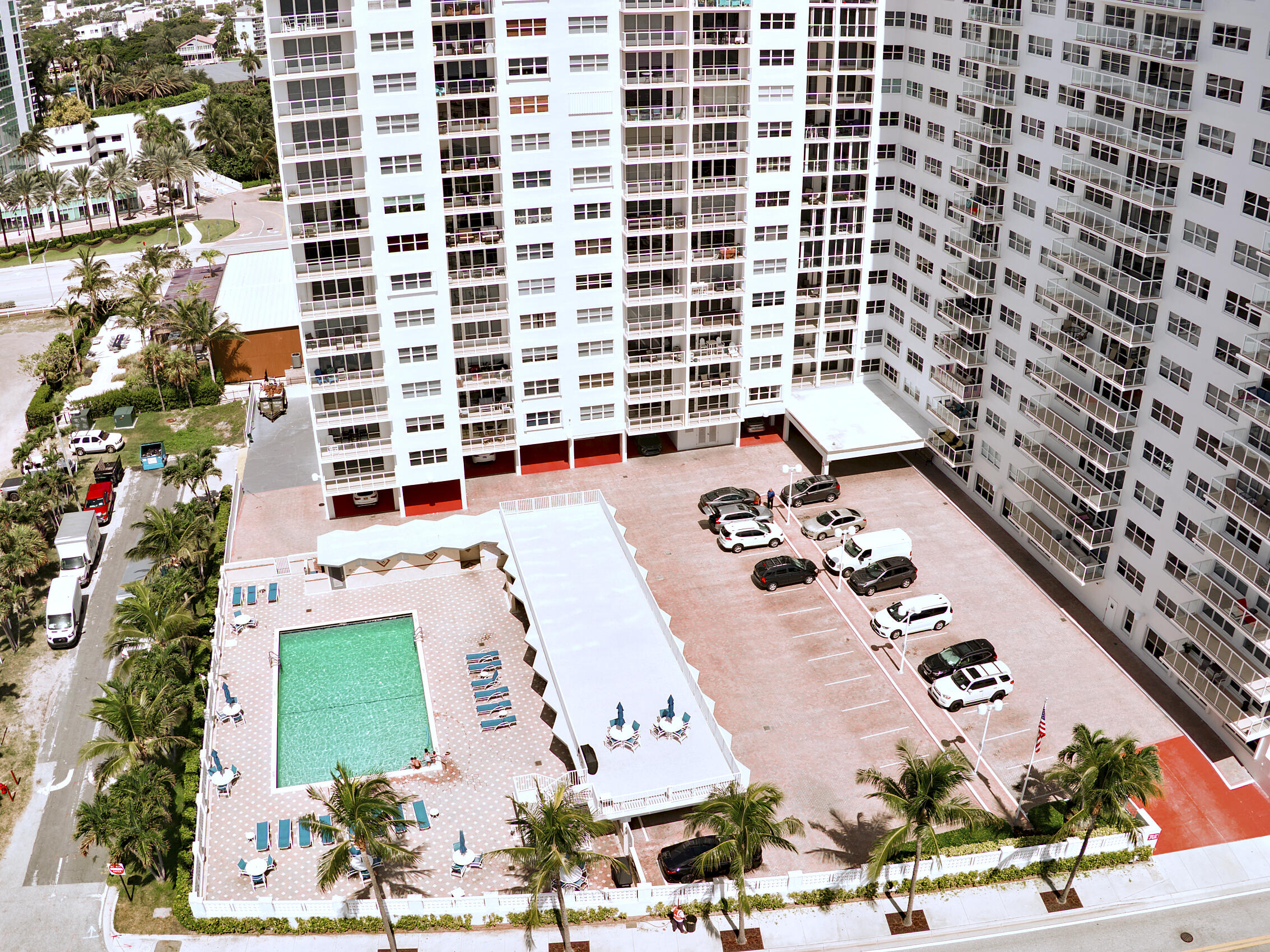 SEA MONARCH CONDO - Residential