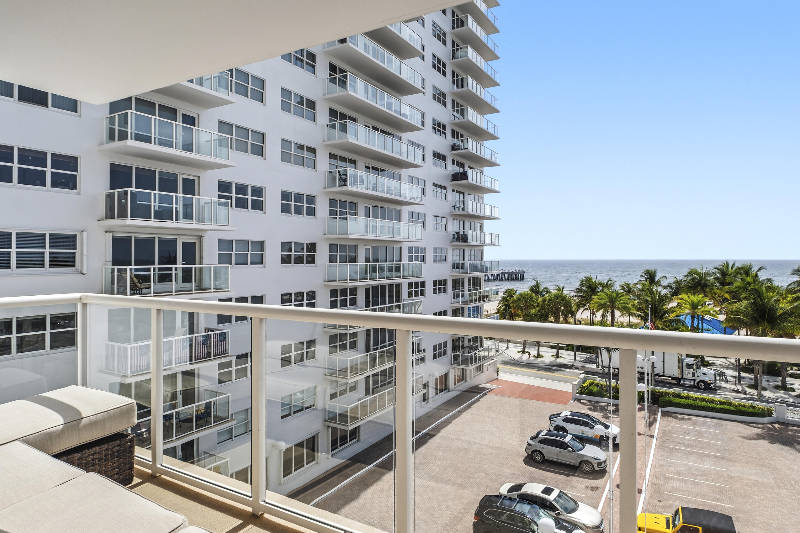SEA MONARCH CONDO - Residential