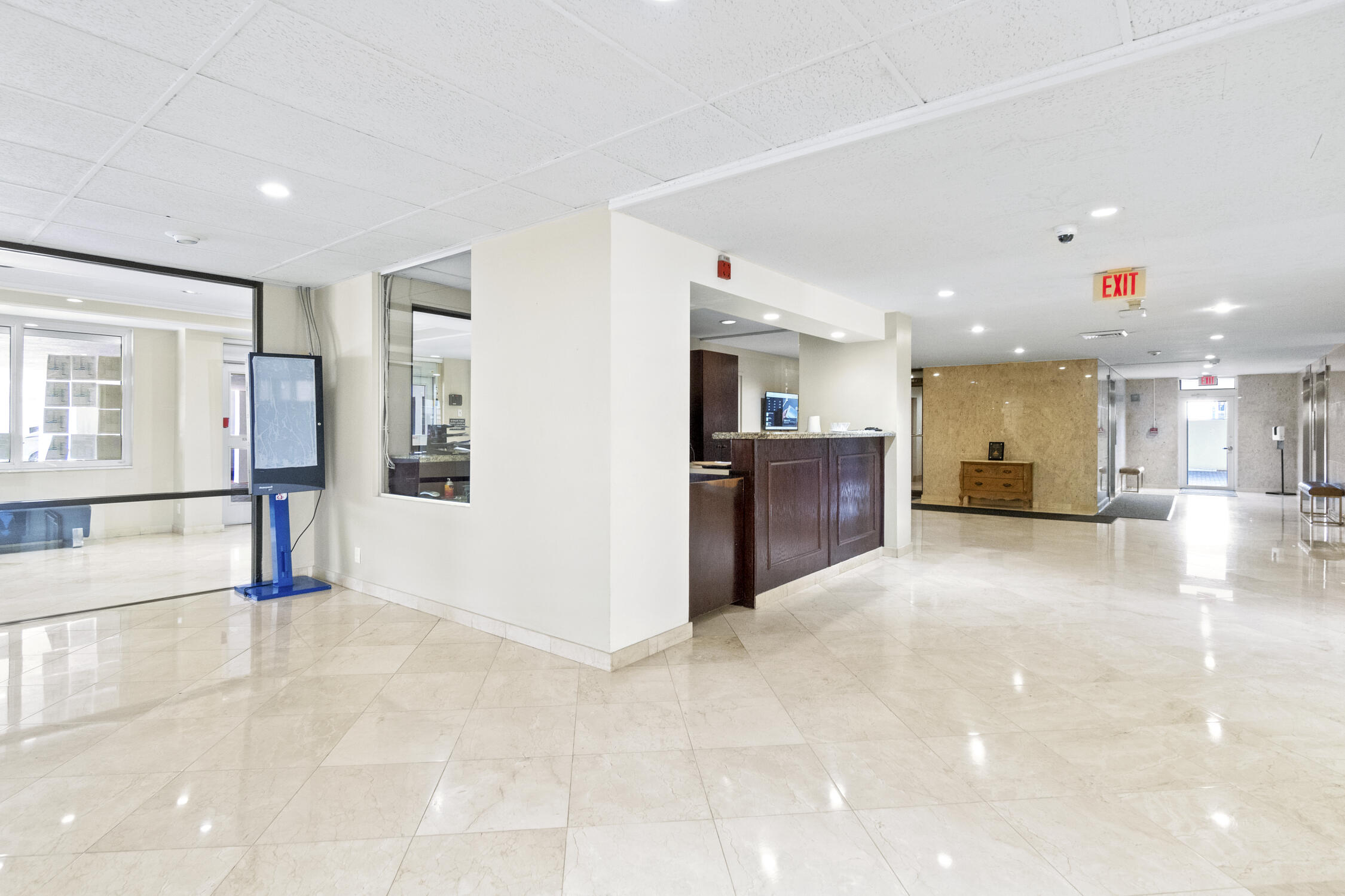 SEA MONARCH CONDO - Residential