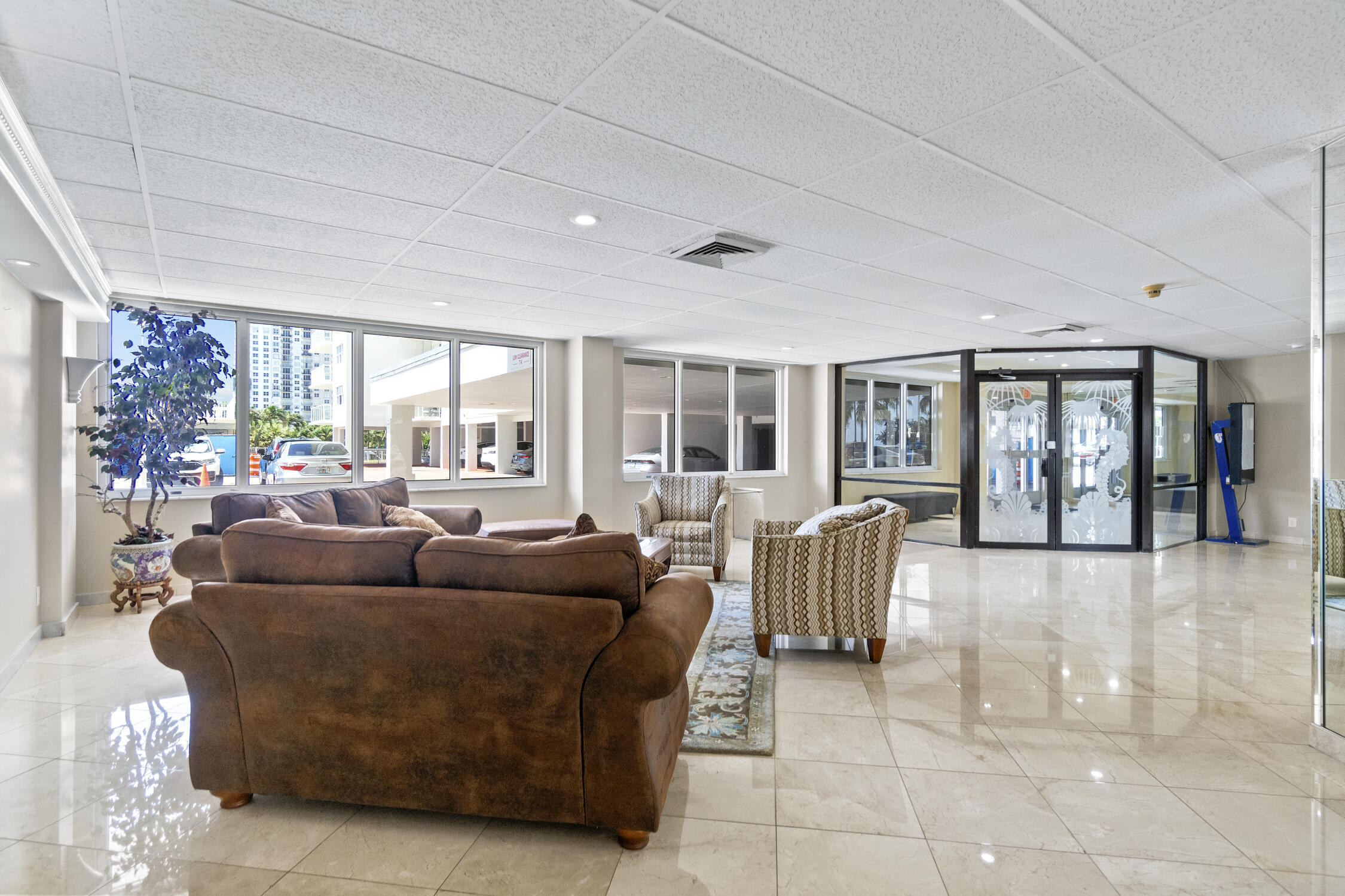 SEA MONARCH CONDO - Residential