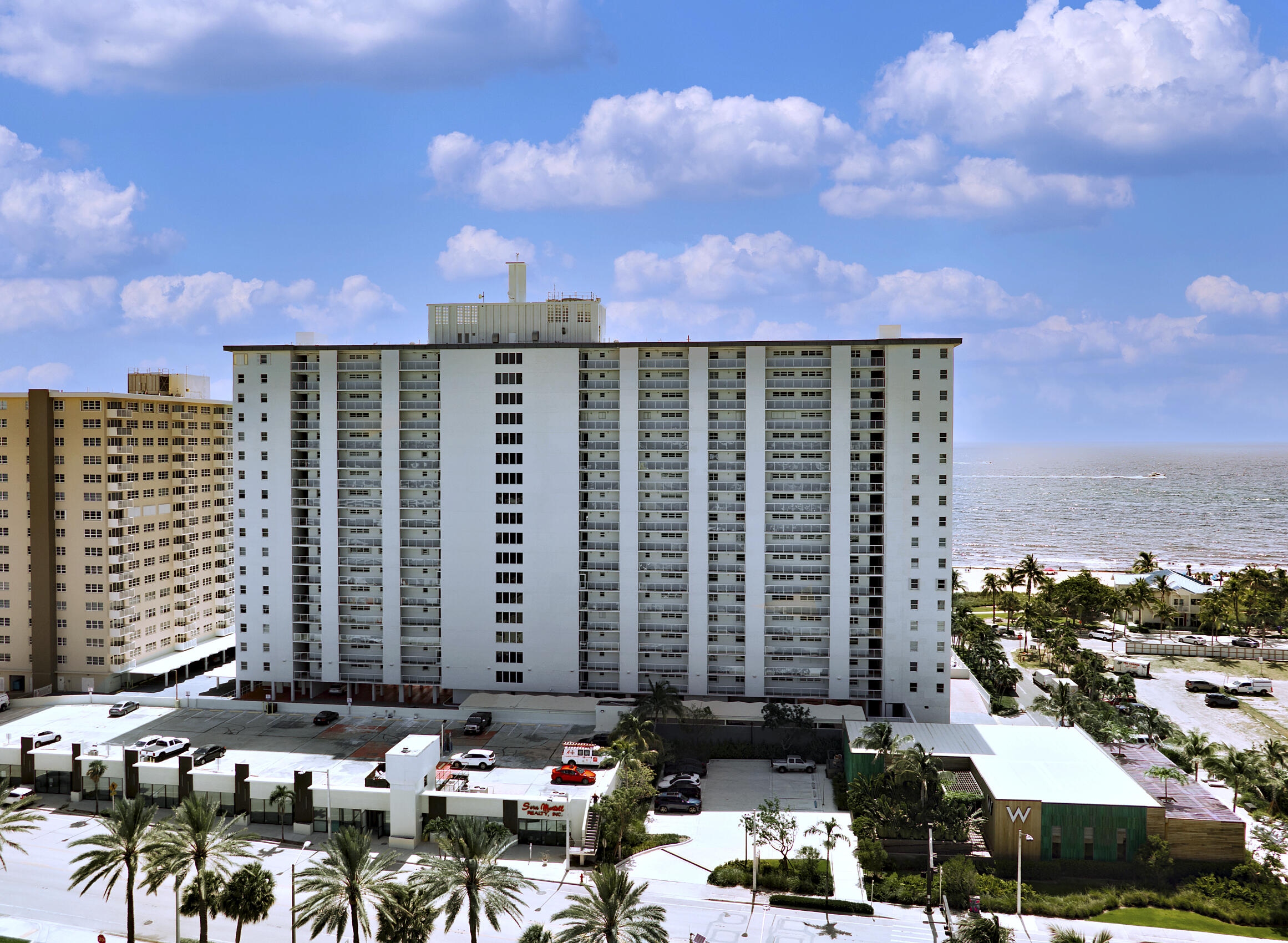 SEA MONARCH CONDO - Residential