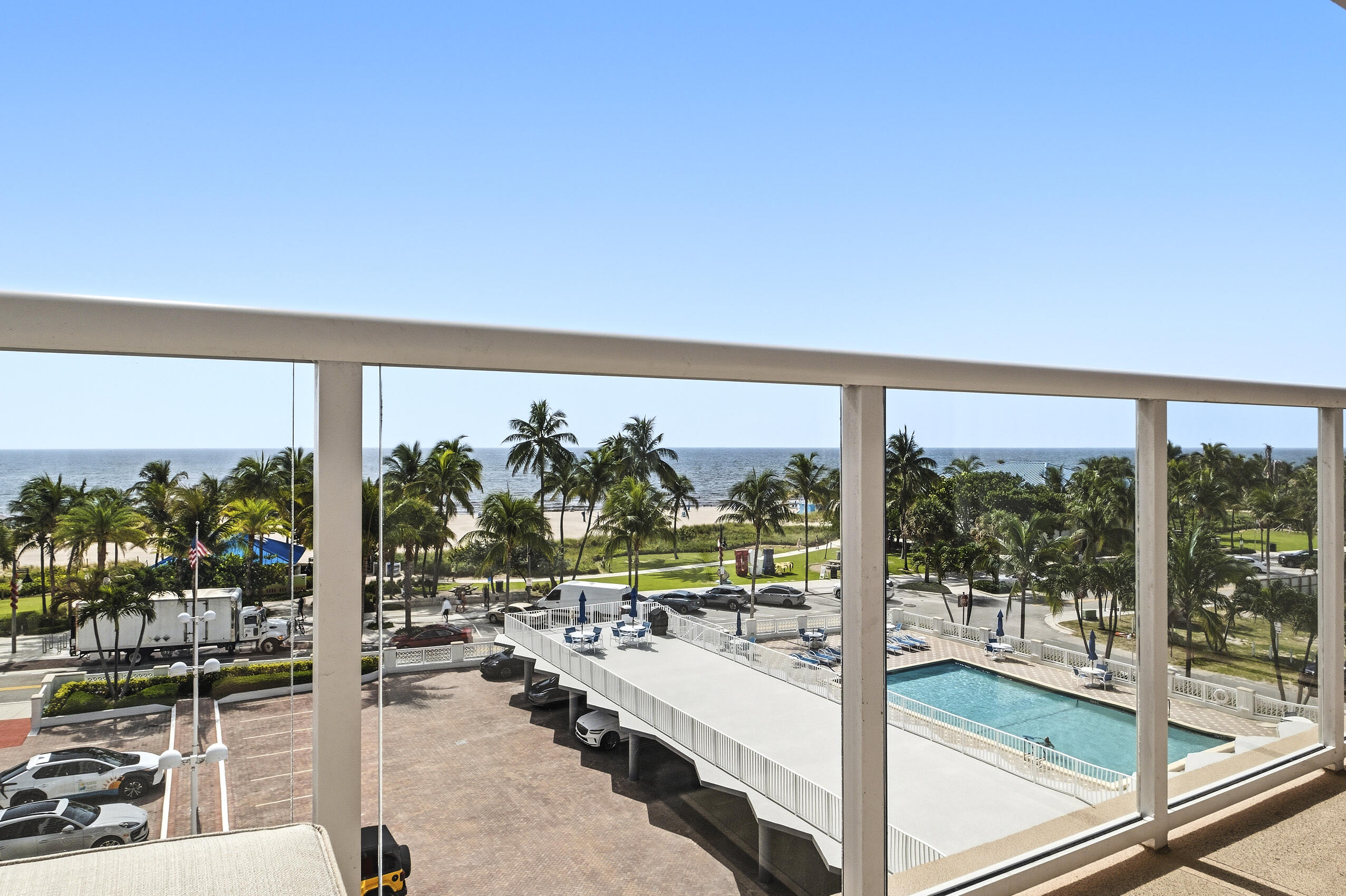 SEA MONARCH CONDO - Residential