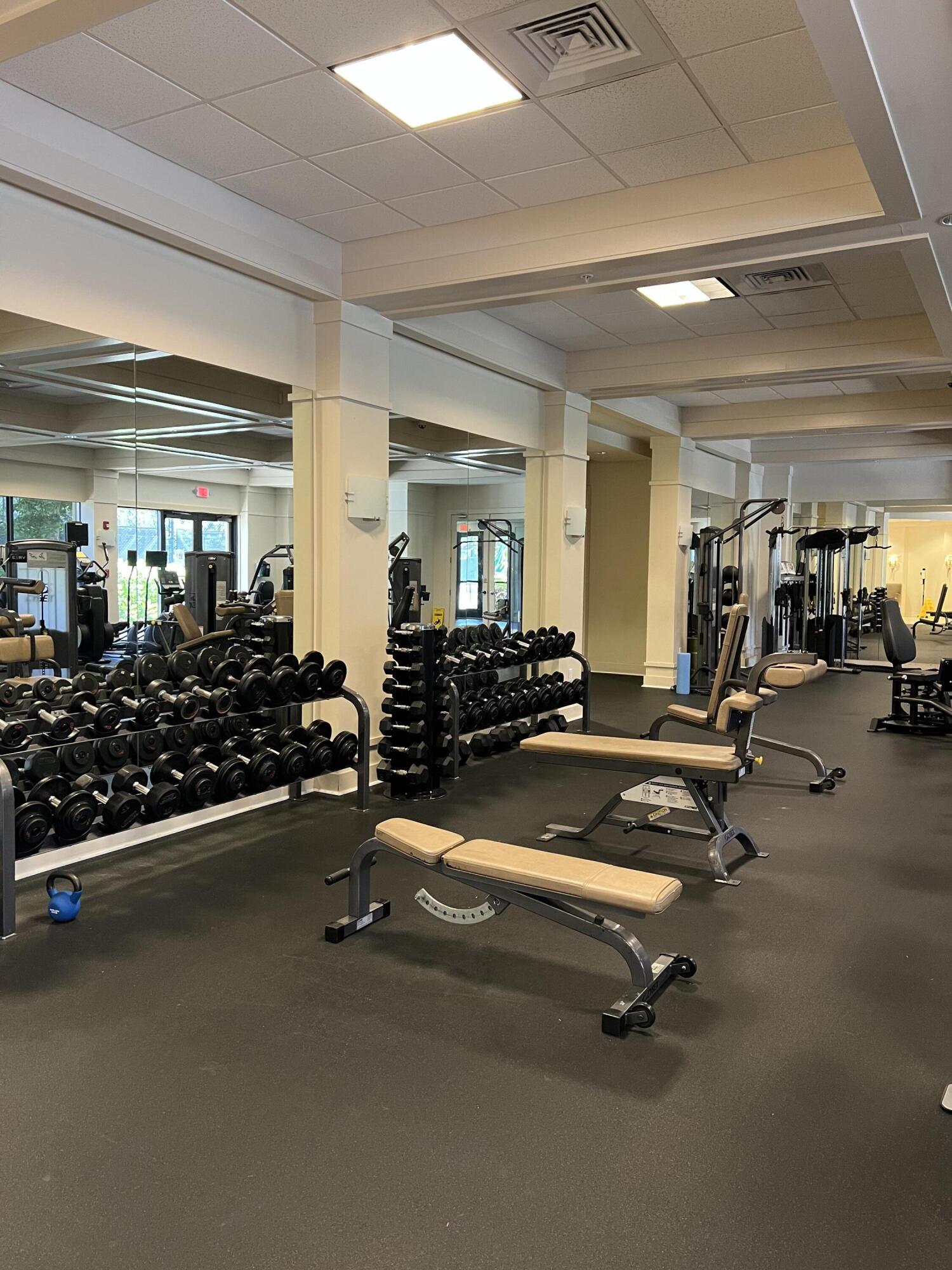 TIVOLI ISLES PUD - Residential Lease