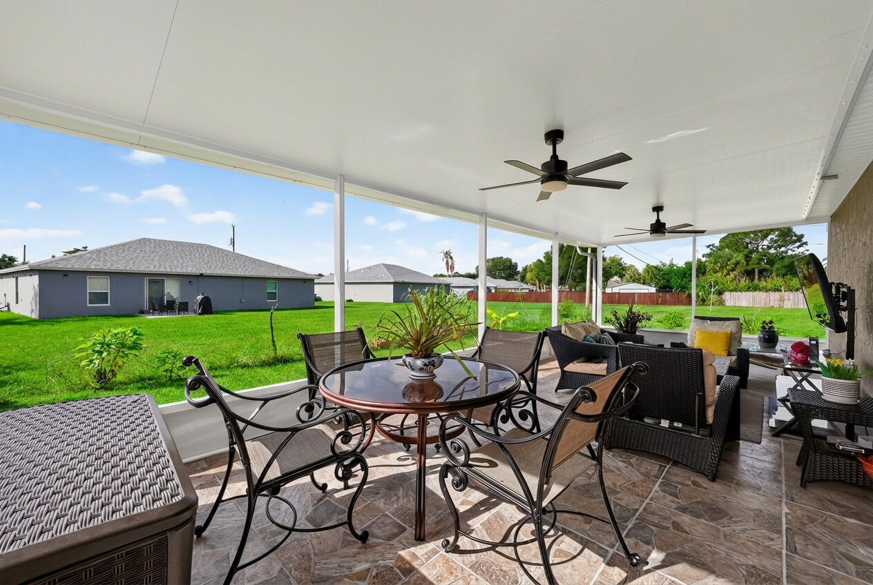 PORT ST LUCIE SECTION 40 - Residential