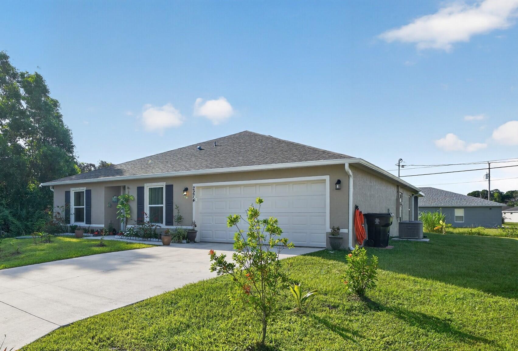PORT ST LUCIE SECTION 40 - Residential