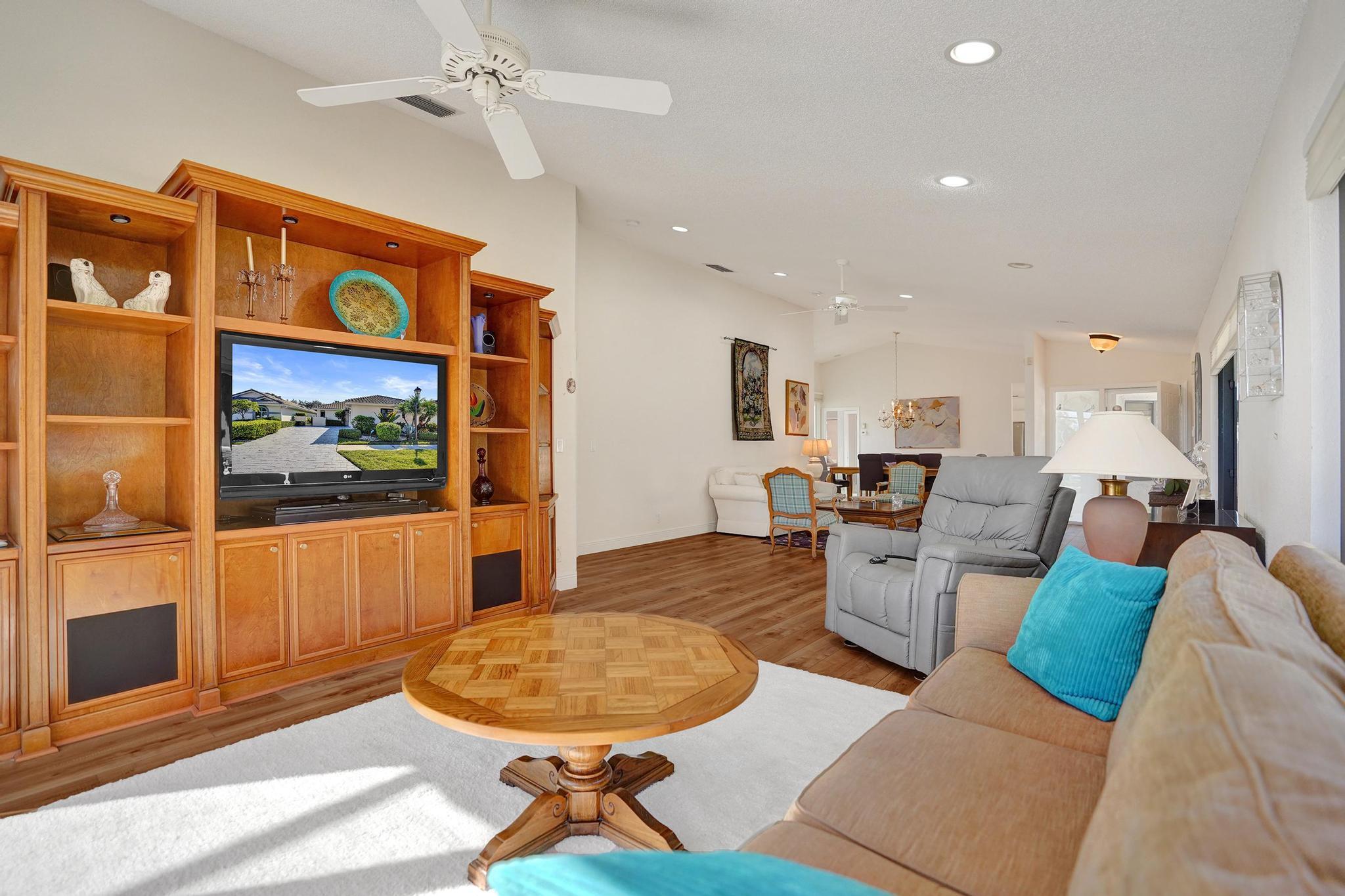 GLENEAGLES 9 - Residential
