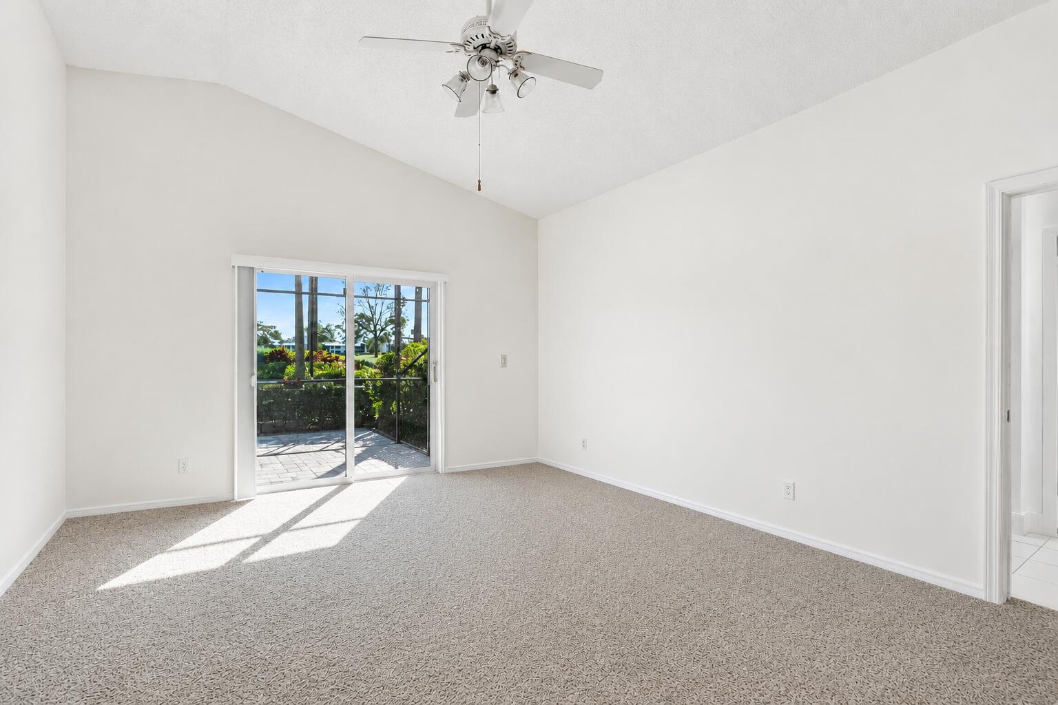 GLENEAGLES 9 - Residential