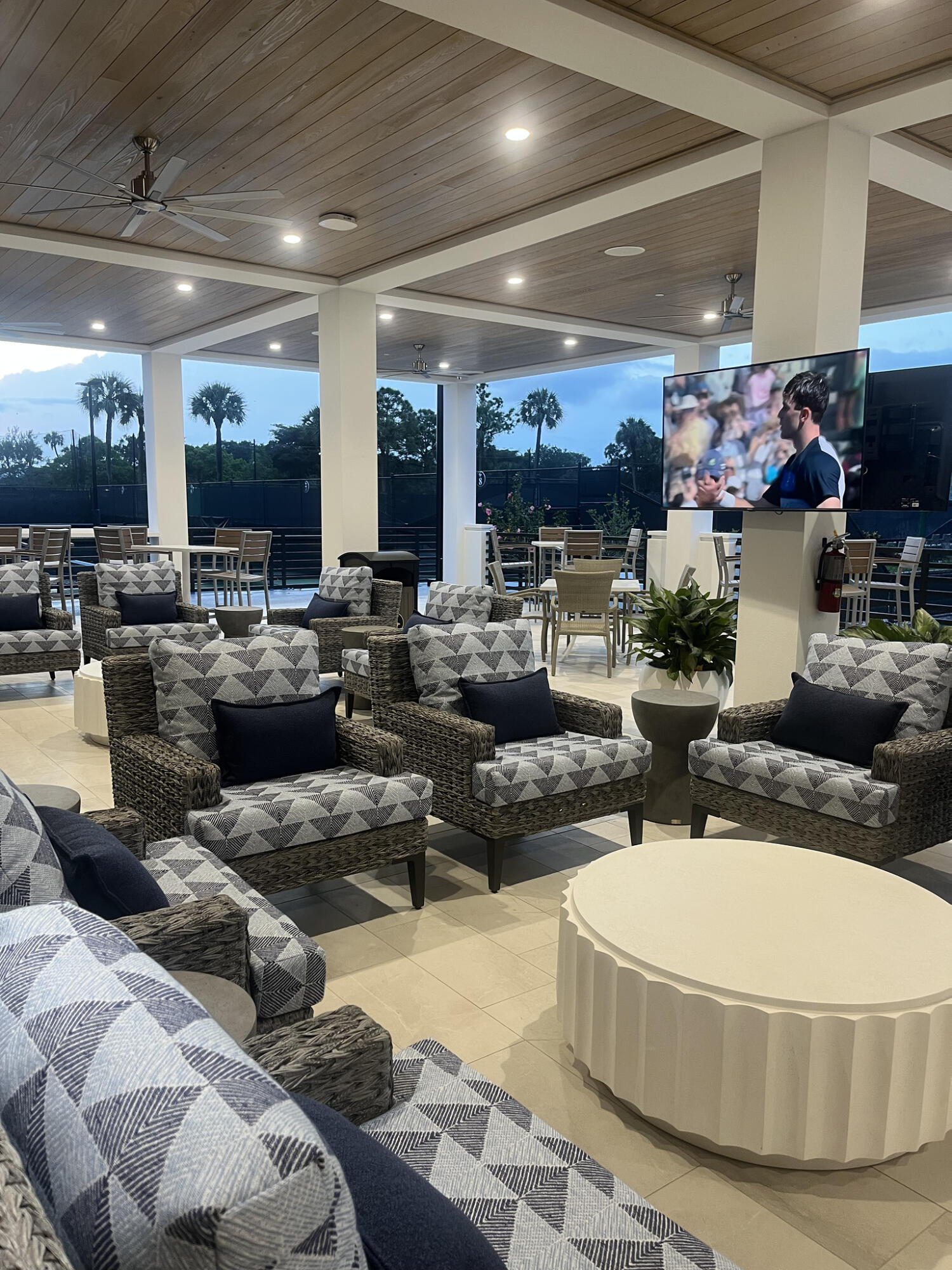 GLENEAGLES 9 - Residential