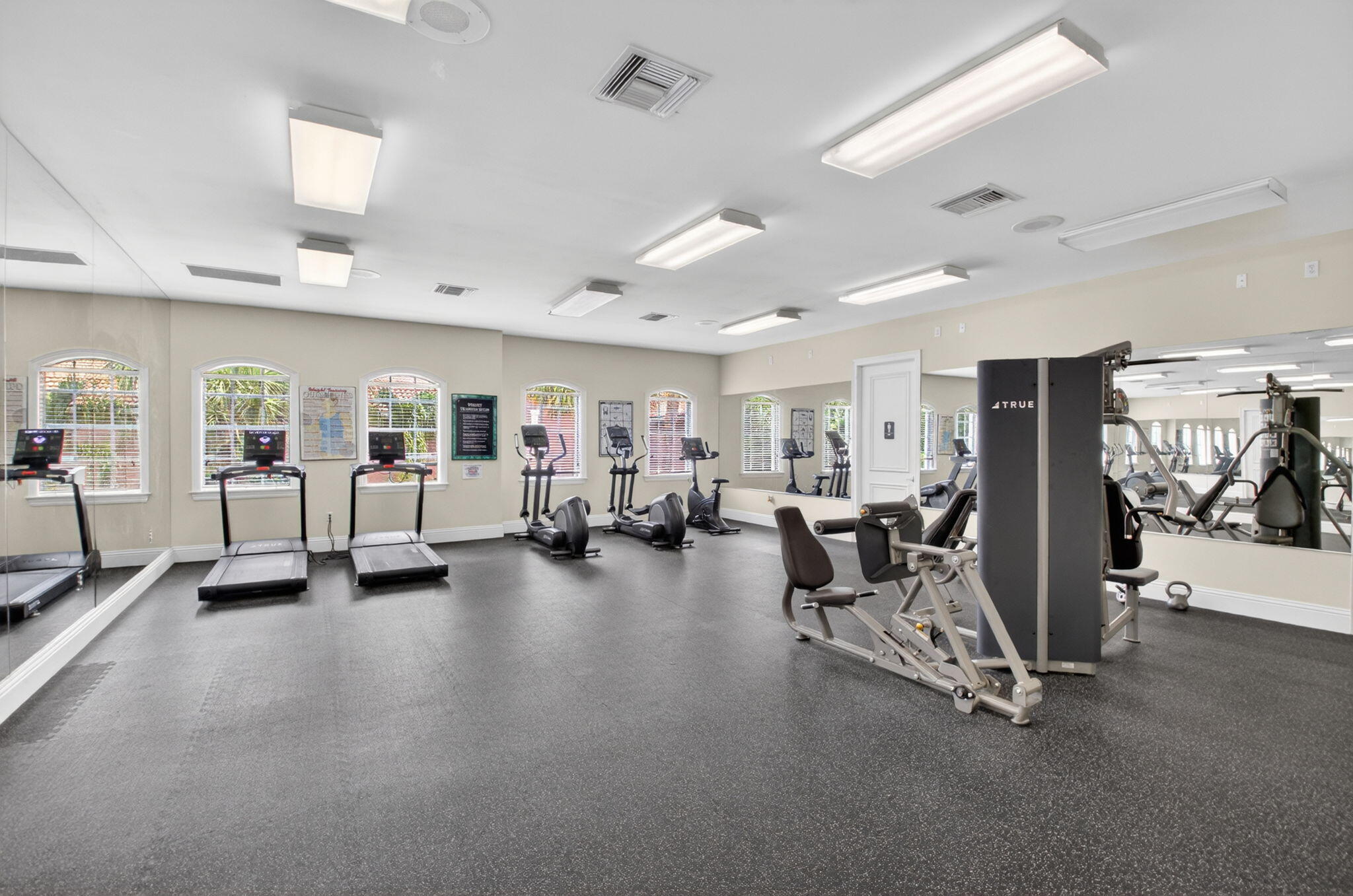 RESIDENCES OF BELMONT AT BOYNTON BEACH CONDO - Residential