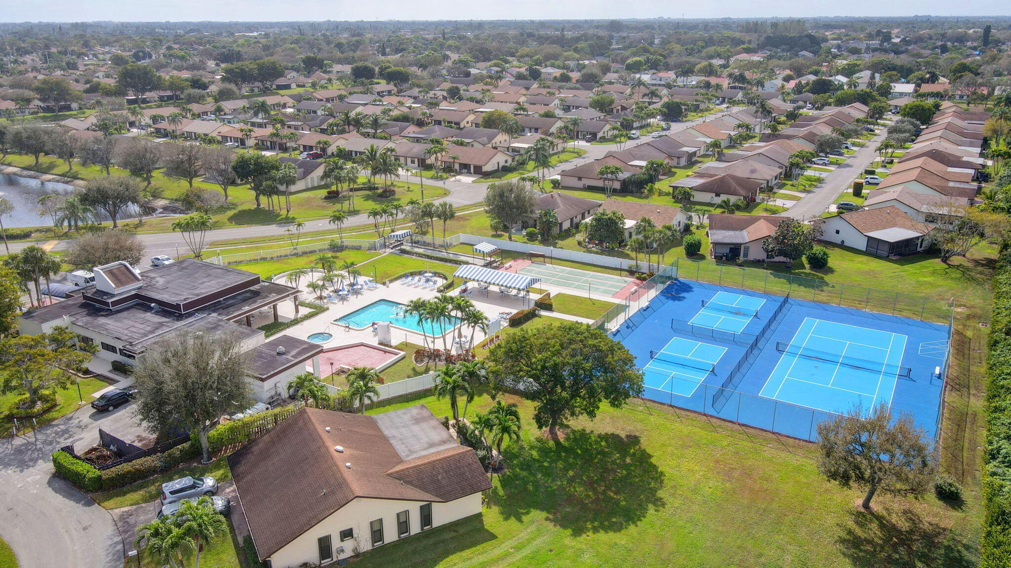 BUTTONWOOD 2 - Residential