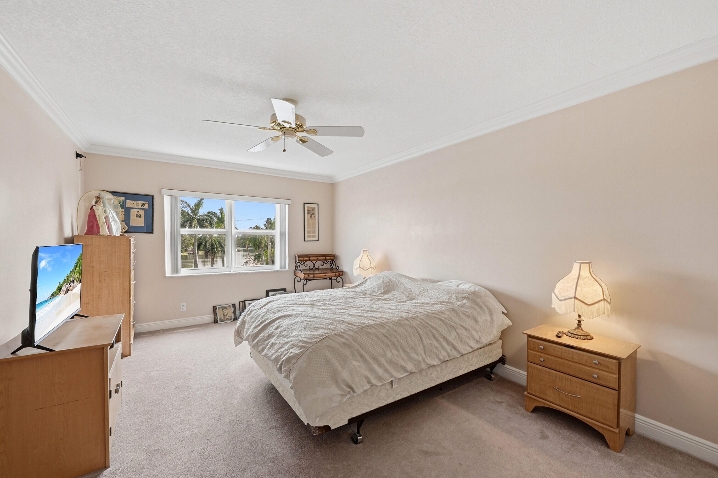 RIVERS BEND CONDO - Residential