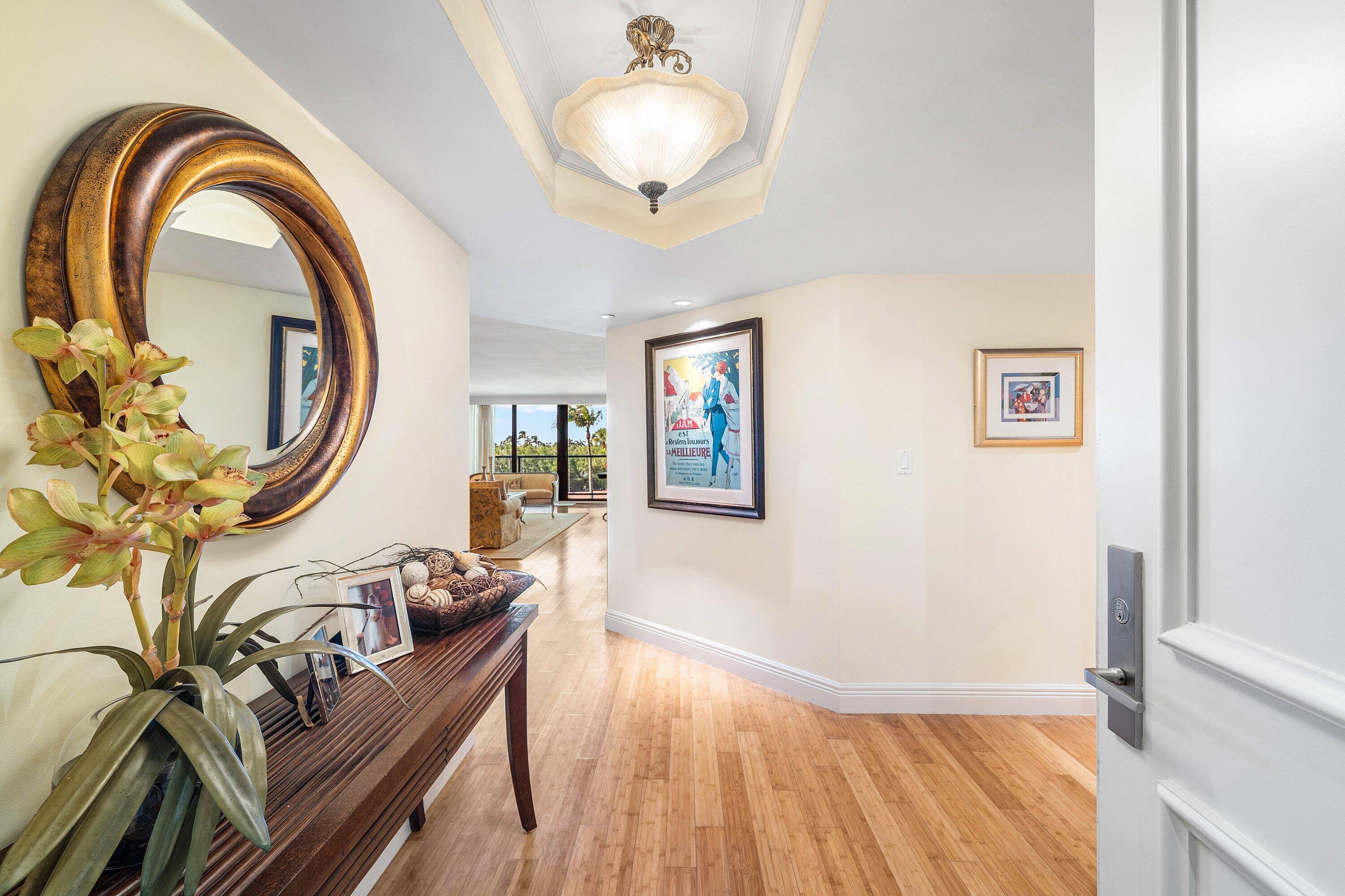 HALCYON OF PALM BEACH - Residential
