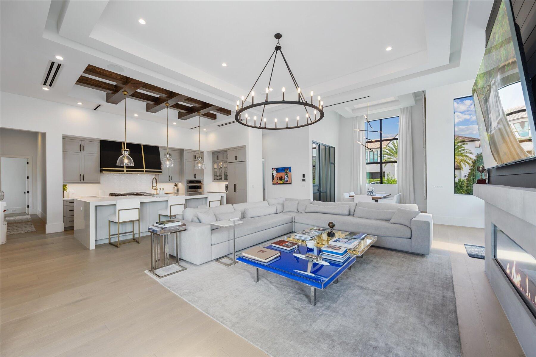 BLUE CYPRESS REPL AT PALM BEACH POLO & COUNTRY CLU - Residential