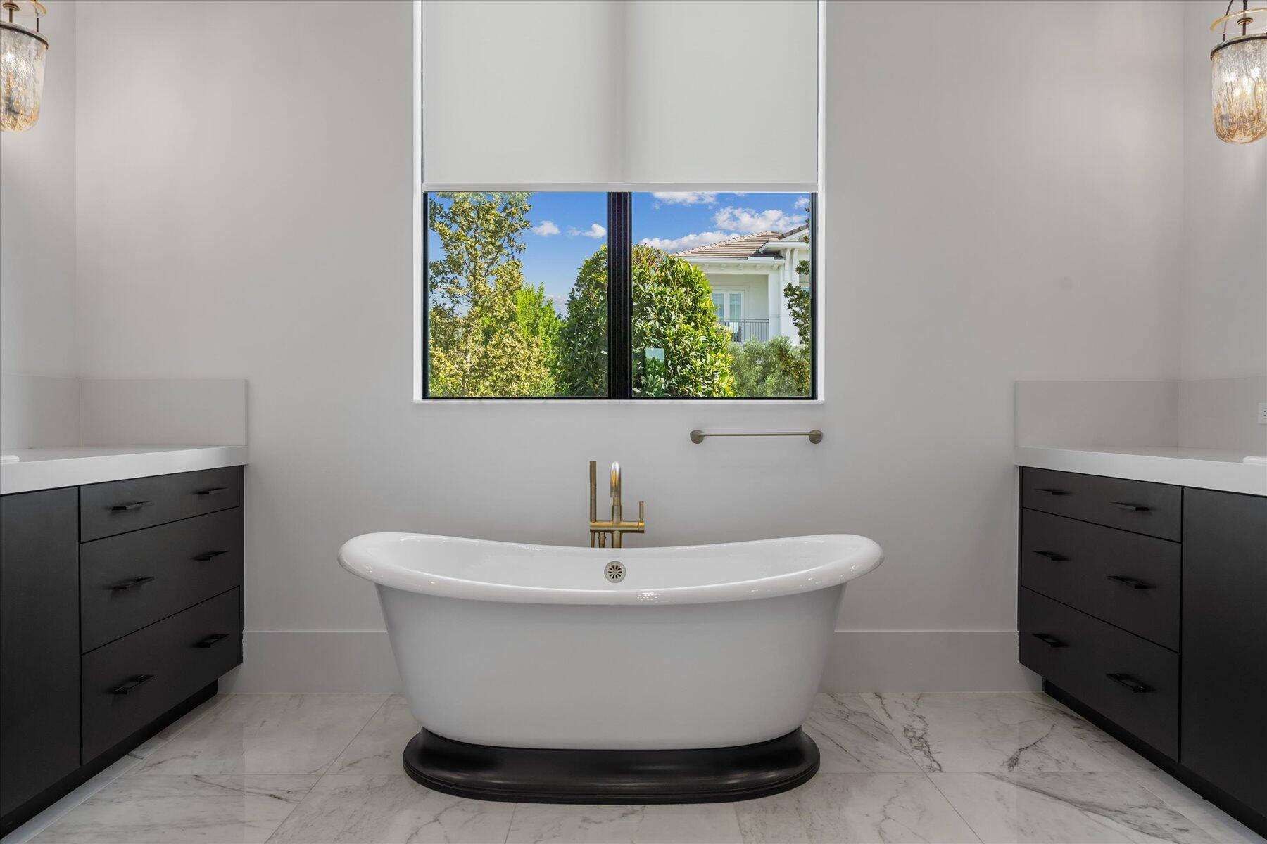 BLUE CYPRESS REPL AT PALM BEACH POLO & COUNTRY CLU - Residential