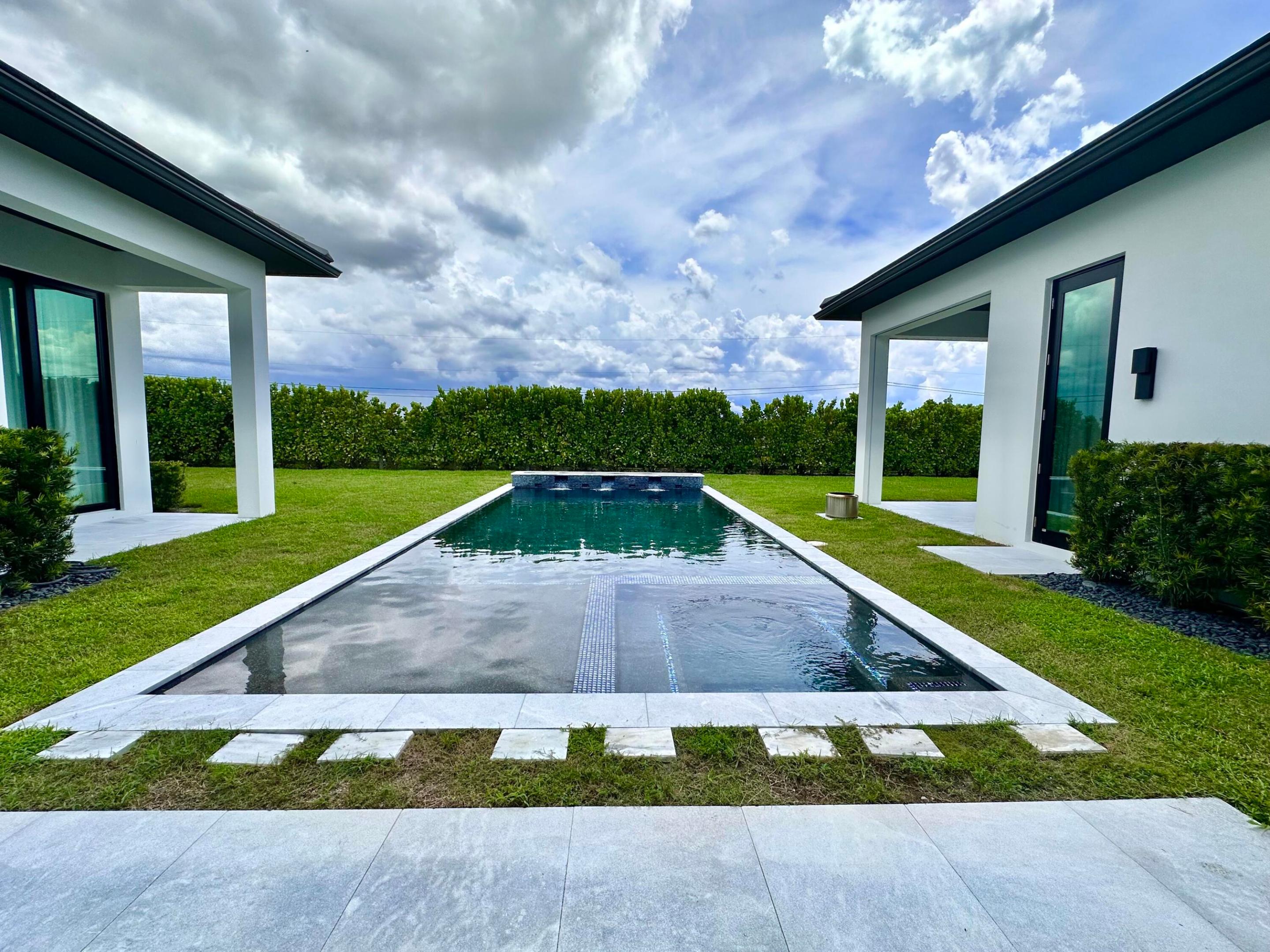 BLUE CYPRESS REPL AT PALM BEACH POLO & COUNTRY CLU - Residential